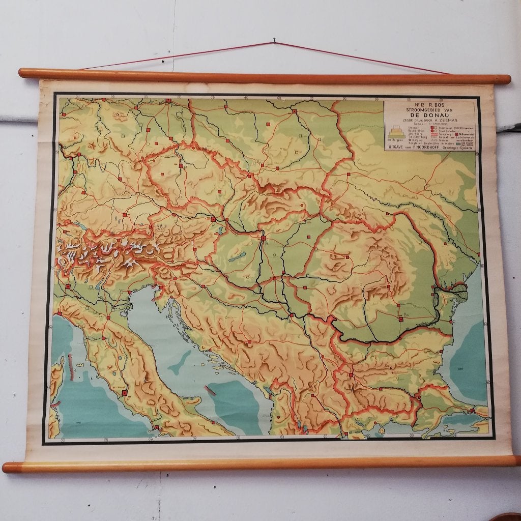 Schoolplaat Stroomgebied van de Donau, Antiek en Kunst, Ophalen of Verzenden, Aardrijkskunde