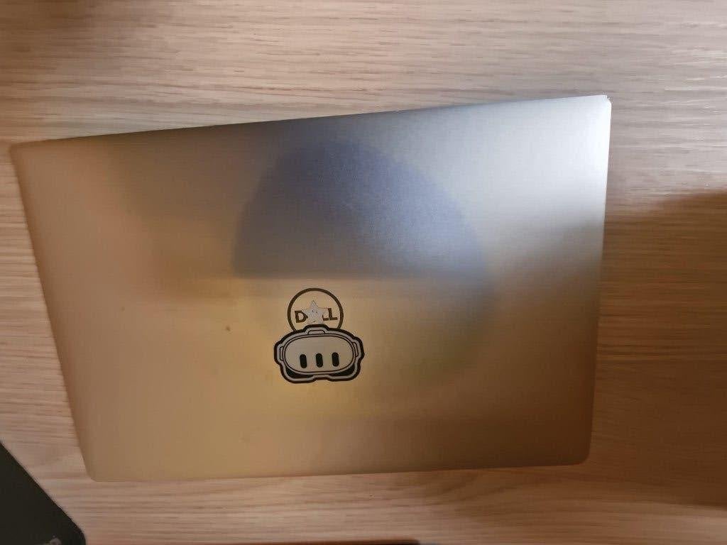 dell xps 9370 slechte staat voor reparatie, Computers en Software, Gebruikt, 2 tot 3 Ghz, Qwerty, 13 inch