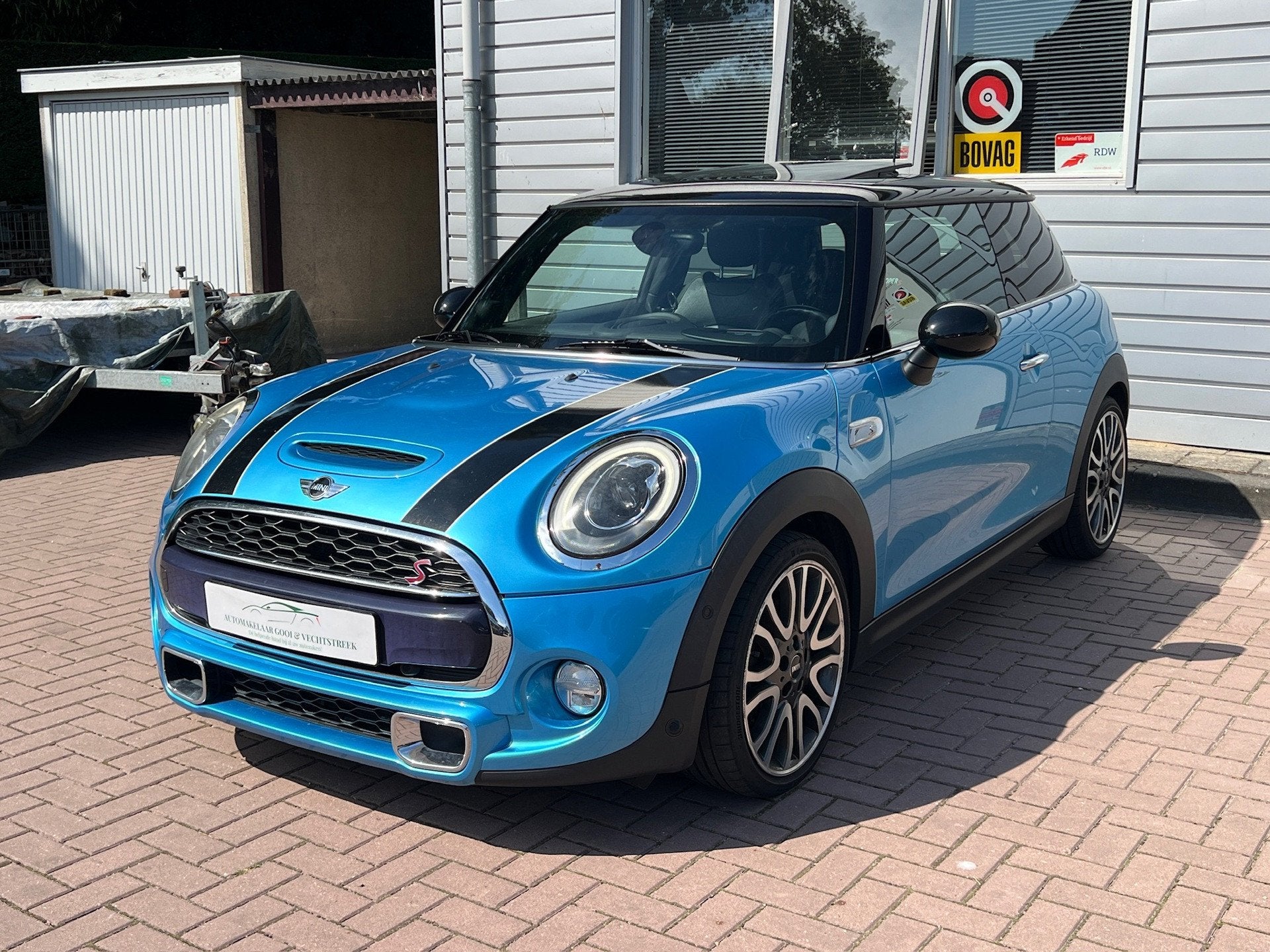 Mini 3-Deurs 2.0 Cooper S Chili Serious Business - EXPORT -, Auto's, Voorwielaandrijving, 1998 cc, Gebruikt, 49 €/maand