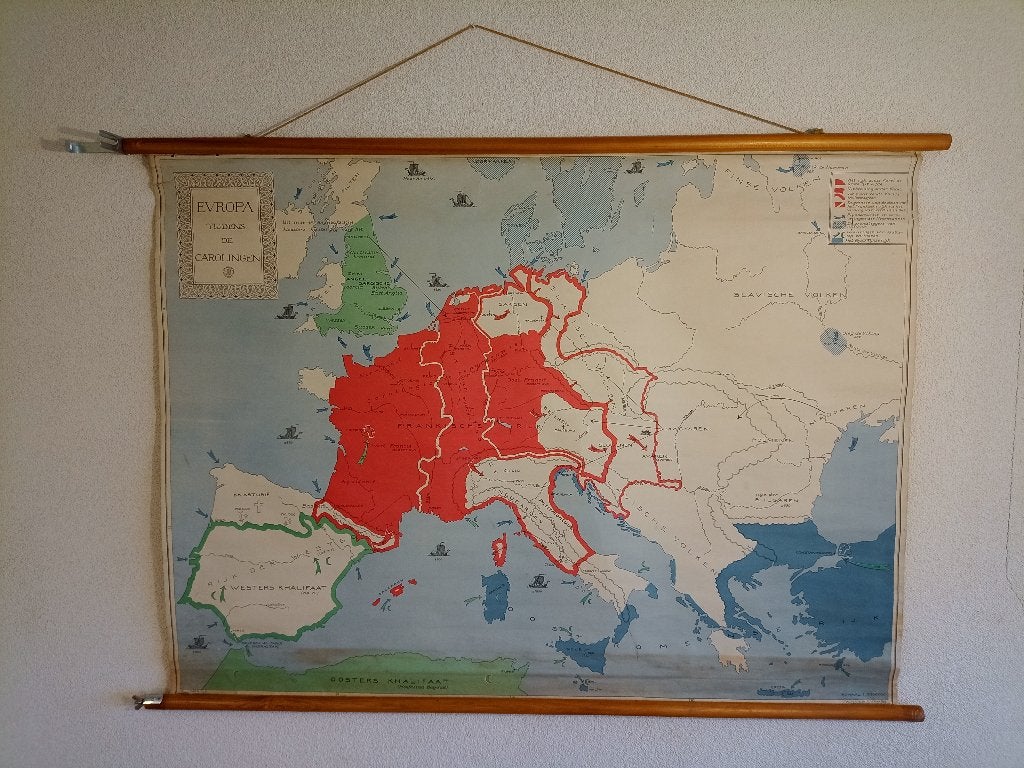 Schoolplaat “Europa tijdens de Carolingen” - 1953, Antiek en Kunst, Ophalen, Natuur en Biologie