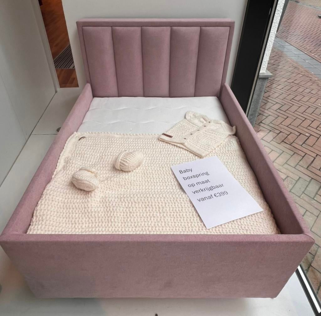Super schattige kinder boxspring  Inclusief matras, Ophalen, Nieuw, 70 tot 85 cm, Minder dan 140 cm