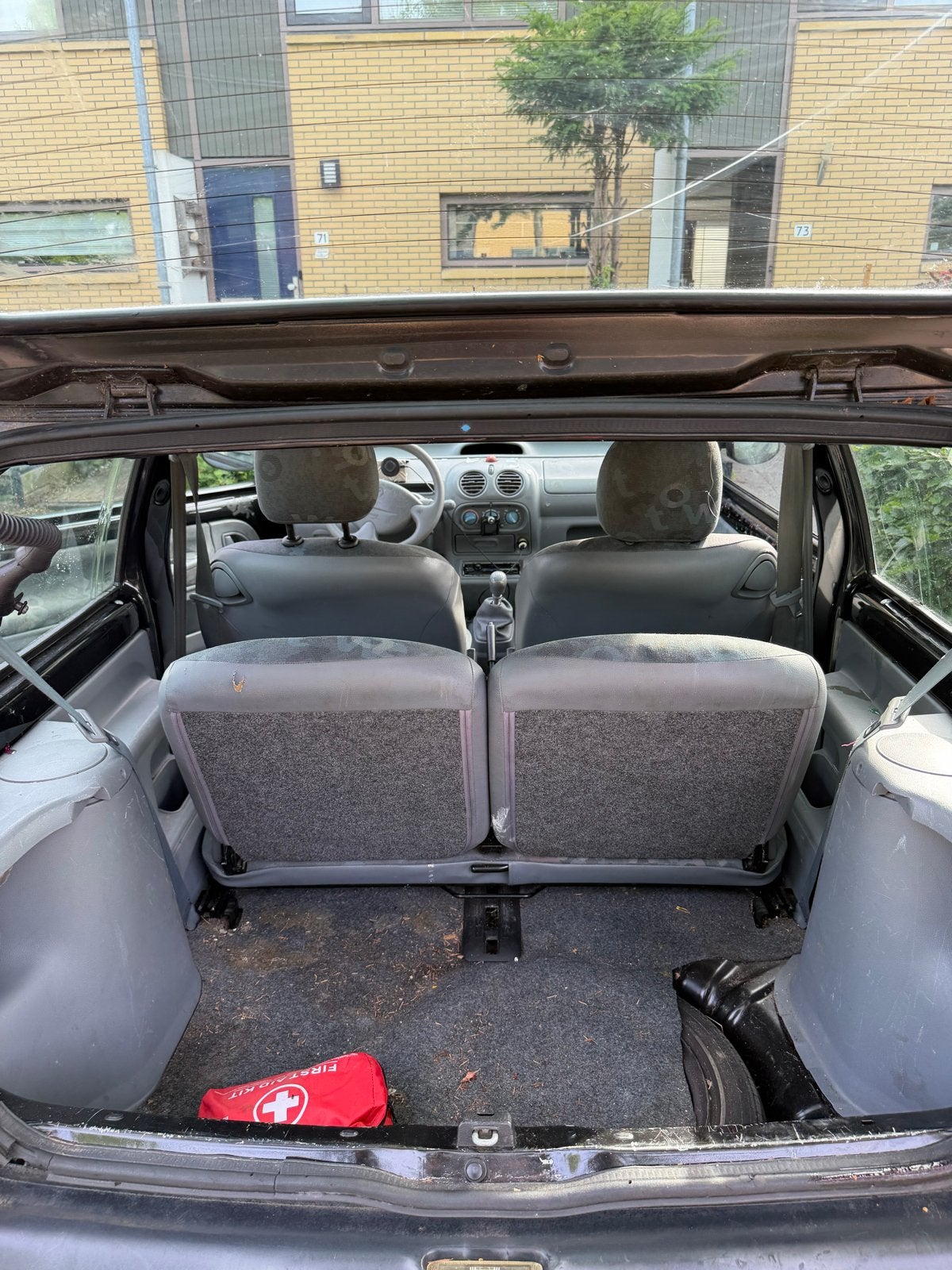 Renault Twingo 1.2 16V E4 2006 Zwart, Voorwielaandrijving, 4 cilinders, 4 stoelen, Zwart