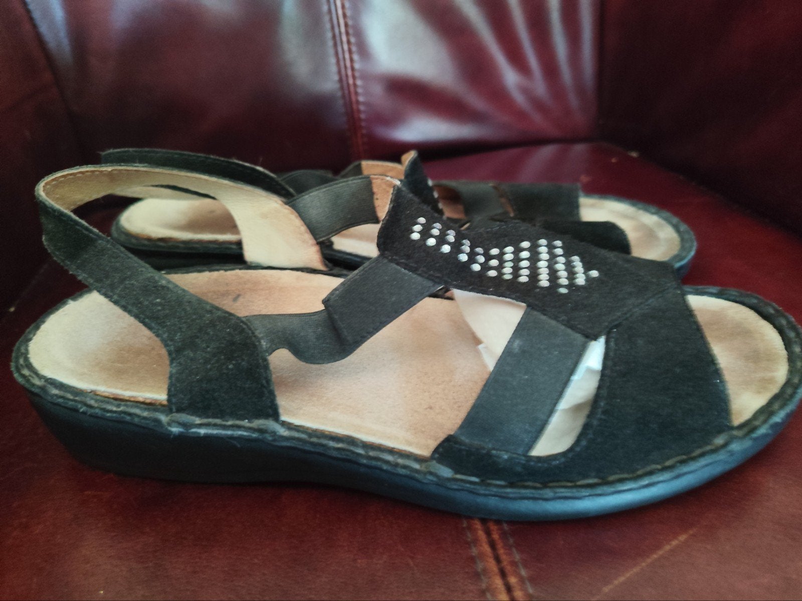 Zwarte stevige dames sandalen 42, Kleding | Dames, Schoenen, Ophalen of Verzenden, Zo goed als nieuw, Zwart