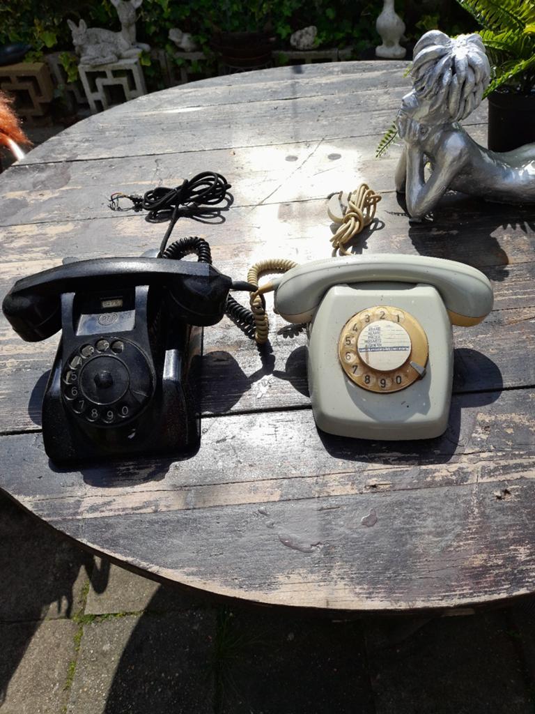 Twee.oude.telefoons, Telecommunicatie, Vaste telefoons | Niet Draadloos, Ophalen