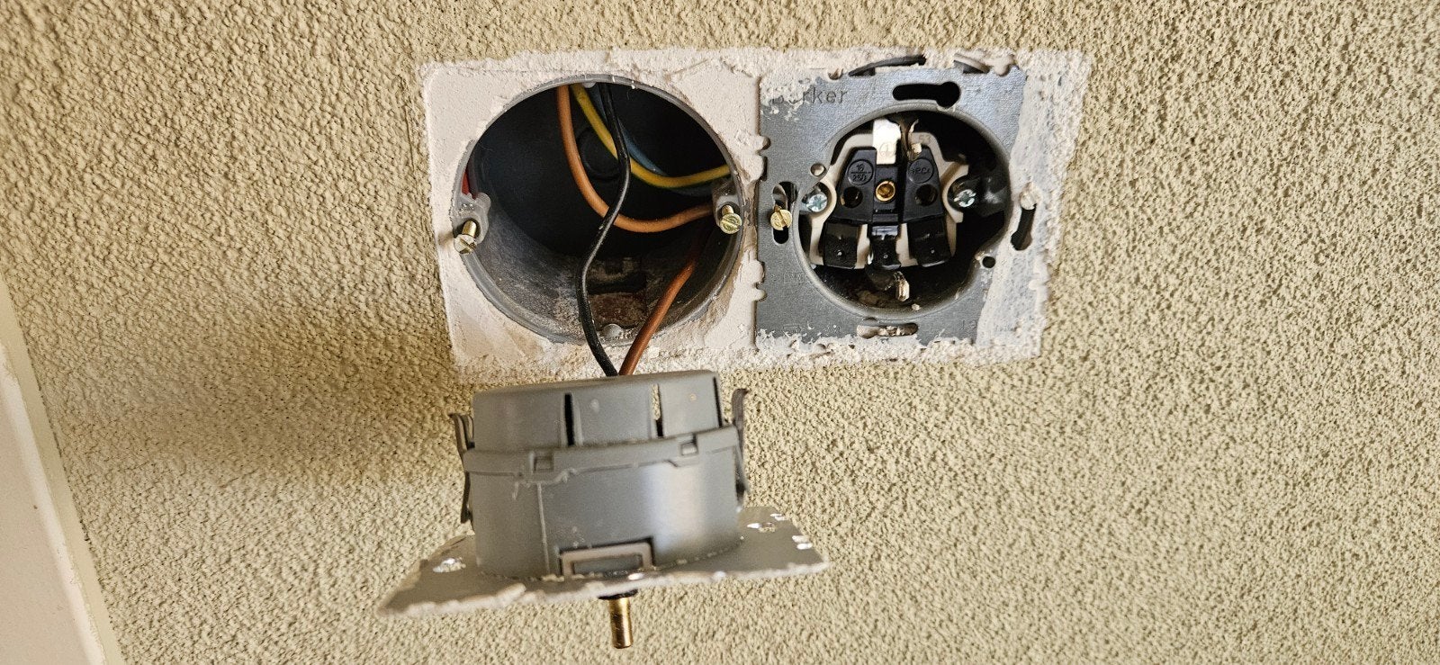 Handyman / Klusjesman Rotterdam | IKEA Montage, Schilderen &, Ophalen of Verzenden, Gebruikt, Overige merken, Dimmer