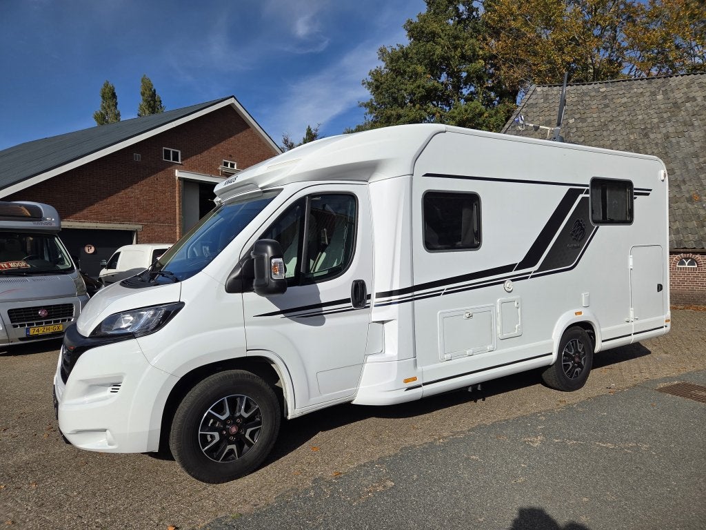Caravans And Camping Knaus