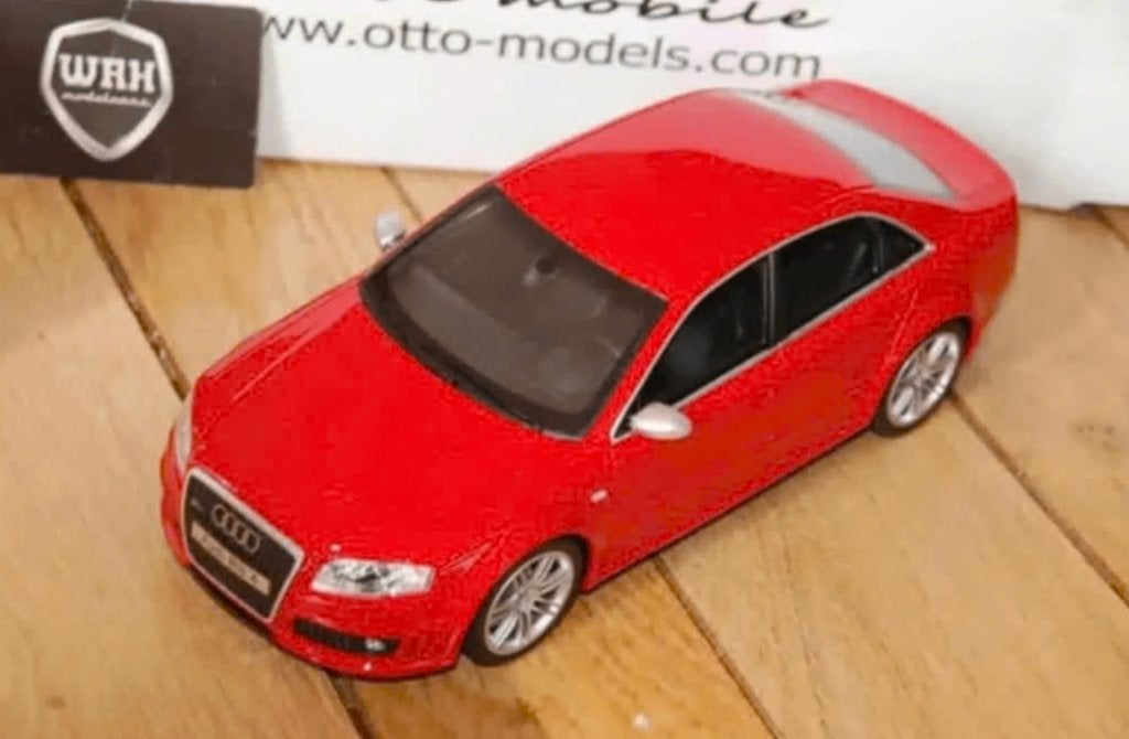 1:18 AUDI RS4 SEDAN B7 red Otto mobile OT400 in doos WRH, Hobby en Vrije tijd, Verzenden, Zo goed als nieuw, Auto, OttOMobile