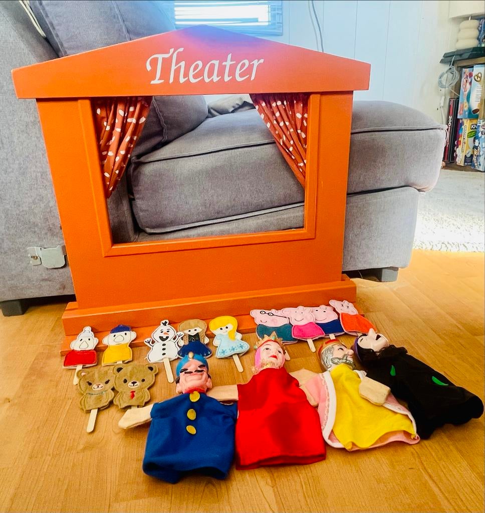 Uniek handgemaakt poppentheater tafelmodel met poppen, Ophalen, Zo goed als nieuw, Overige typen
