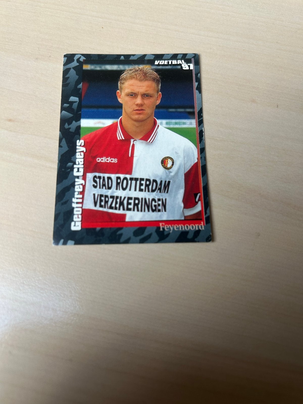 Voetbal 97 Panini Geoffrey Claeys Feyenoord, Ophalen of Verzenden, Zo goed als nieuw, Feyenoord, Poster, Plaatje of Sticker
