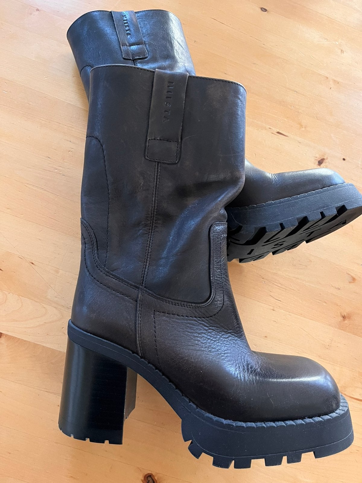 Laarzen, NIEUW, Missta, Kleding | Dames, Schoenen, Hoge laarzen, Bruin, Ophalen of Verzenden, Zo goed als nieuw