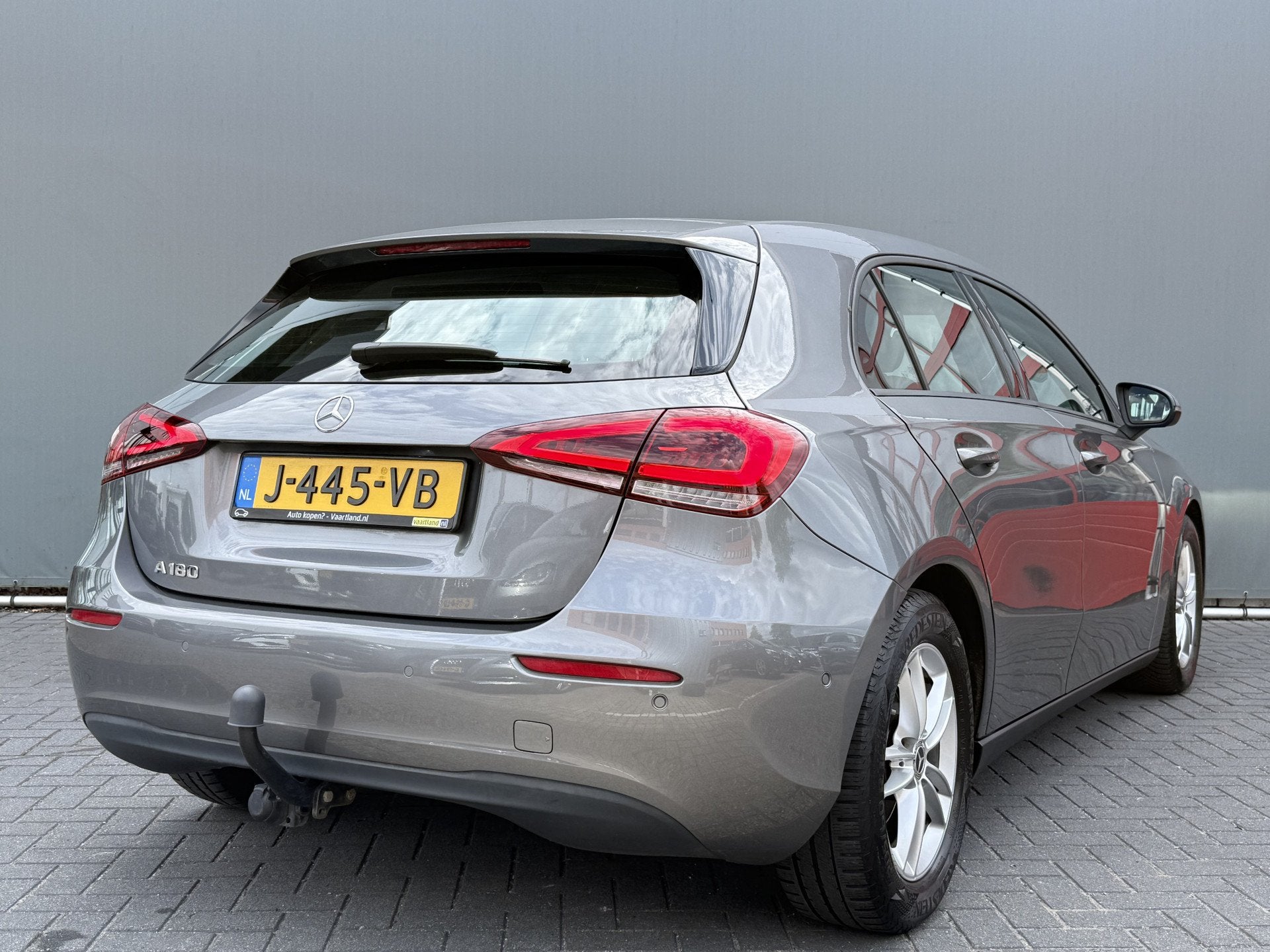 Mercedes-Benz A-Klasse BWJ 2020 180 136 PK Luxury Line AUTOM, Auto's, 136 pk, Gebruikt, 4 cilinders, Met garantie (alle)