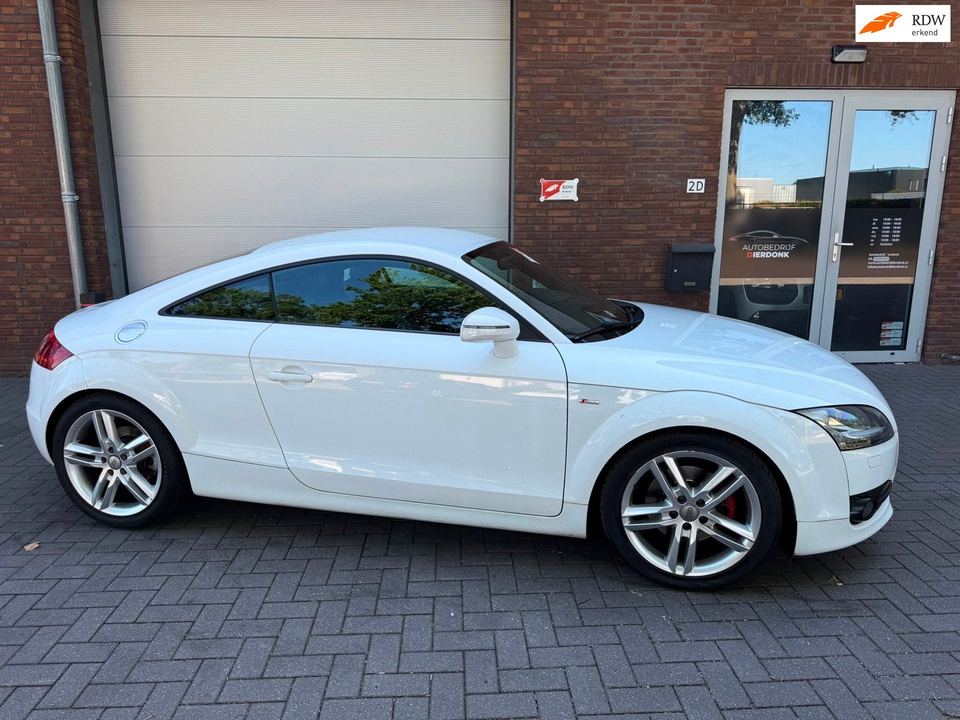 Audi TT 1.8 TFSI Pro Line|AIRCO|NIEUWE APK|S-LINE, Voorwielaandrijving, Gebruikt, Zwart, 4 cilinders