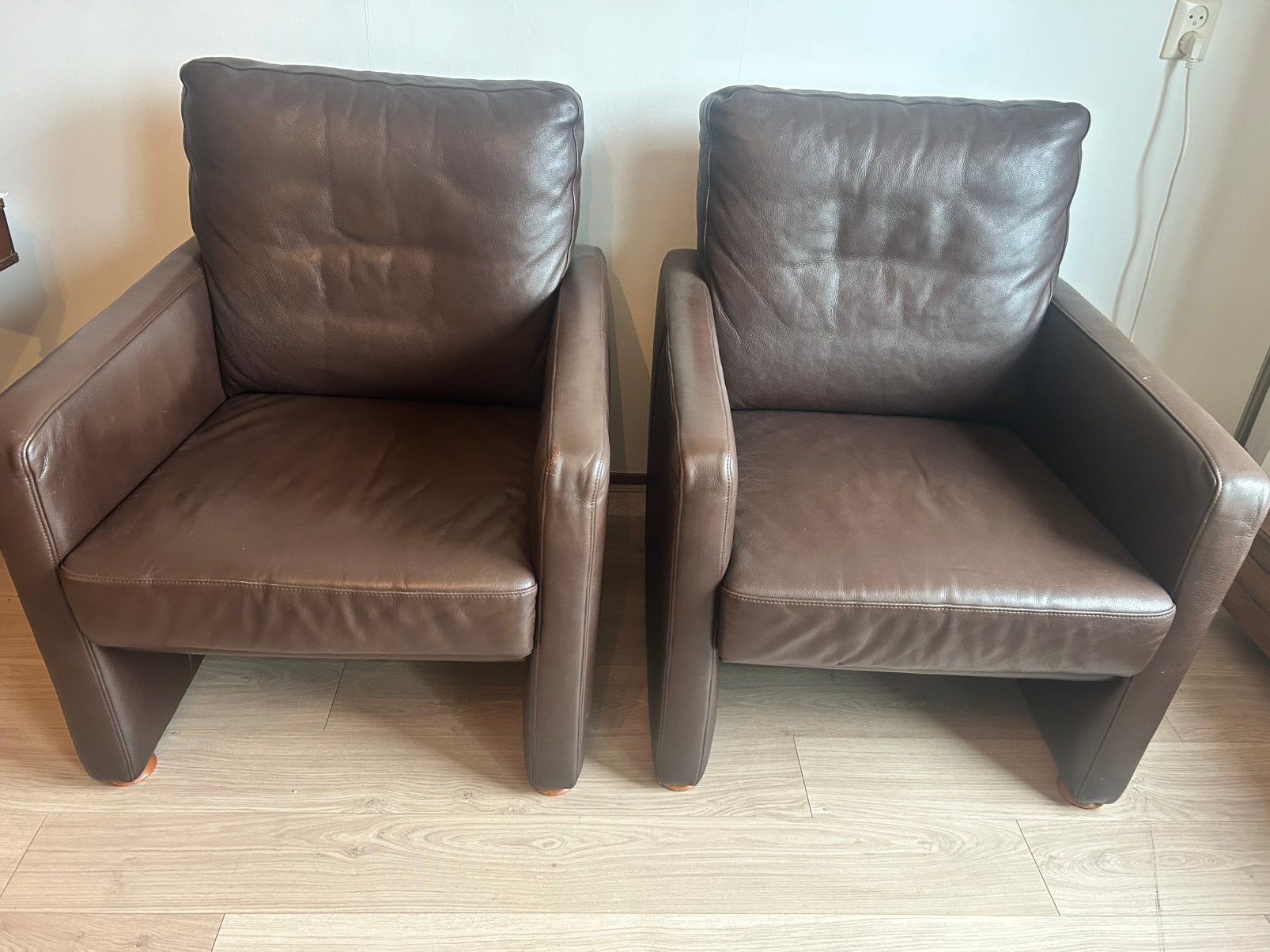2 bruin lederen fauteuils van merk W. Schillig, Ophalen, Gebruikt, 75 tot 100 cm, Lederen bruine stoelen