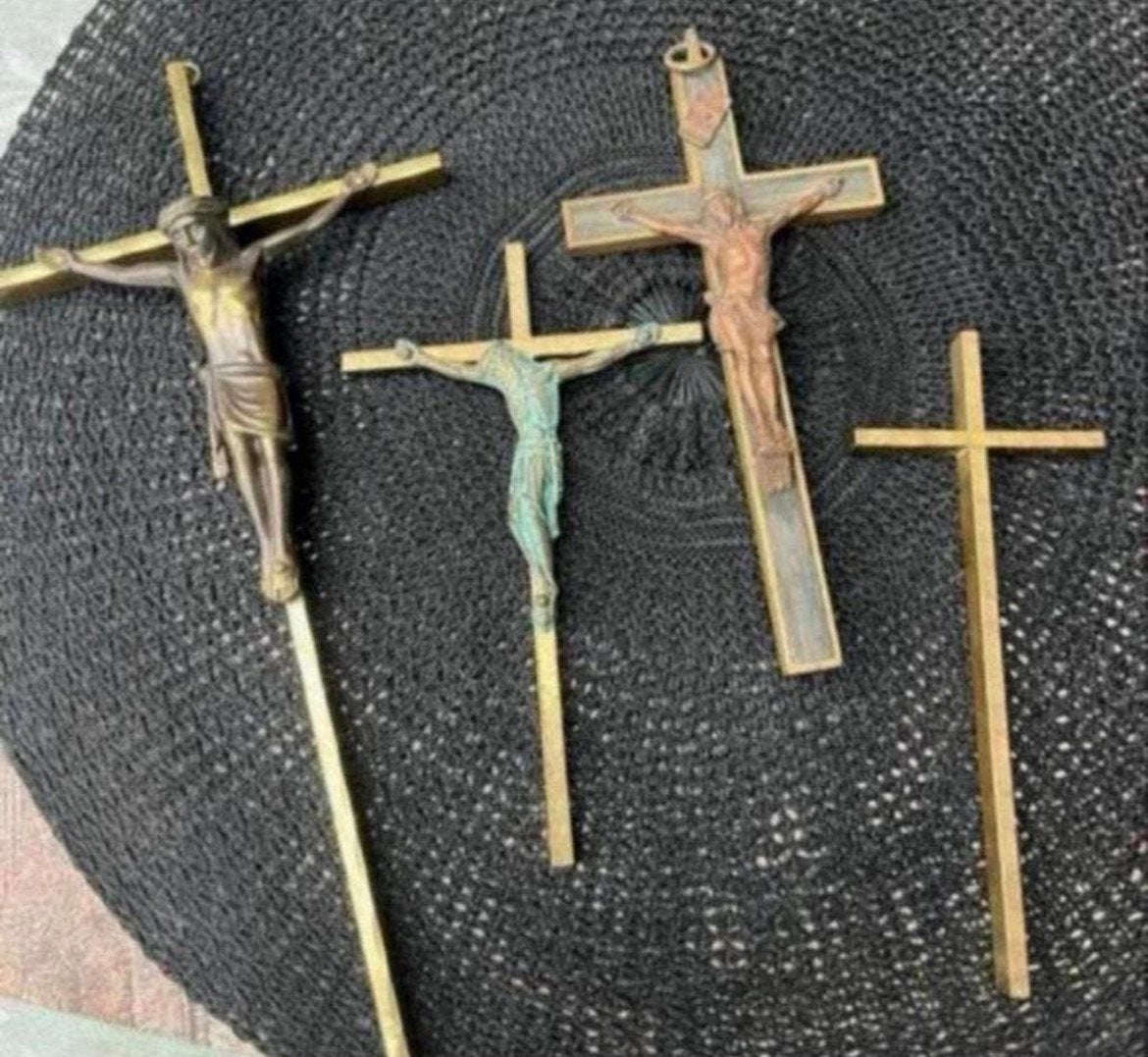 Antiek Kruisbeeld/ Wijwater/Gerard Hack Rutten Crucifix /etc, Verzamelen, Religie, Zo goed als nieuw, Beeld(je), Ophalen of Verzenden