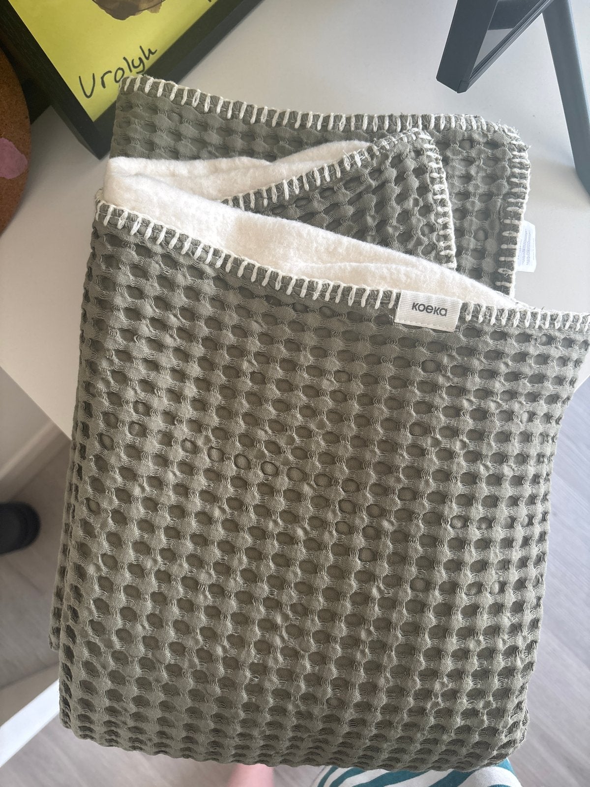 Koeka deken wafelstof groen/grijs met teddy voering, Kinderen en Baby's, Dekens, Slaapzakjes en Inbakerproducten, Ophalen, Groen