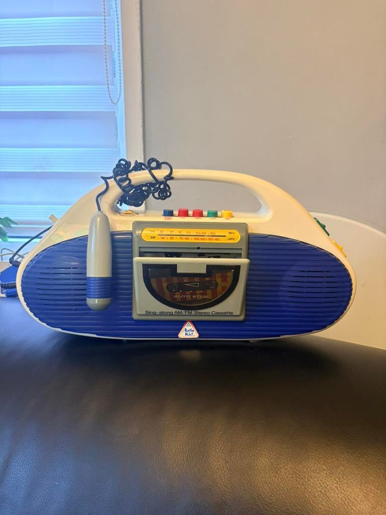 Audio Kid Vintage Sing-along AM/FM Stereo Cassette Player., Ophalen of Verzenden, Zo goed als nieuw