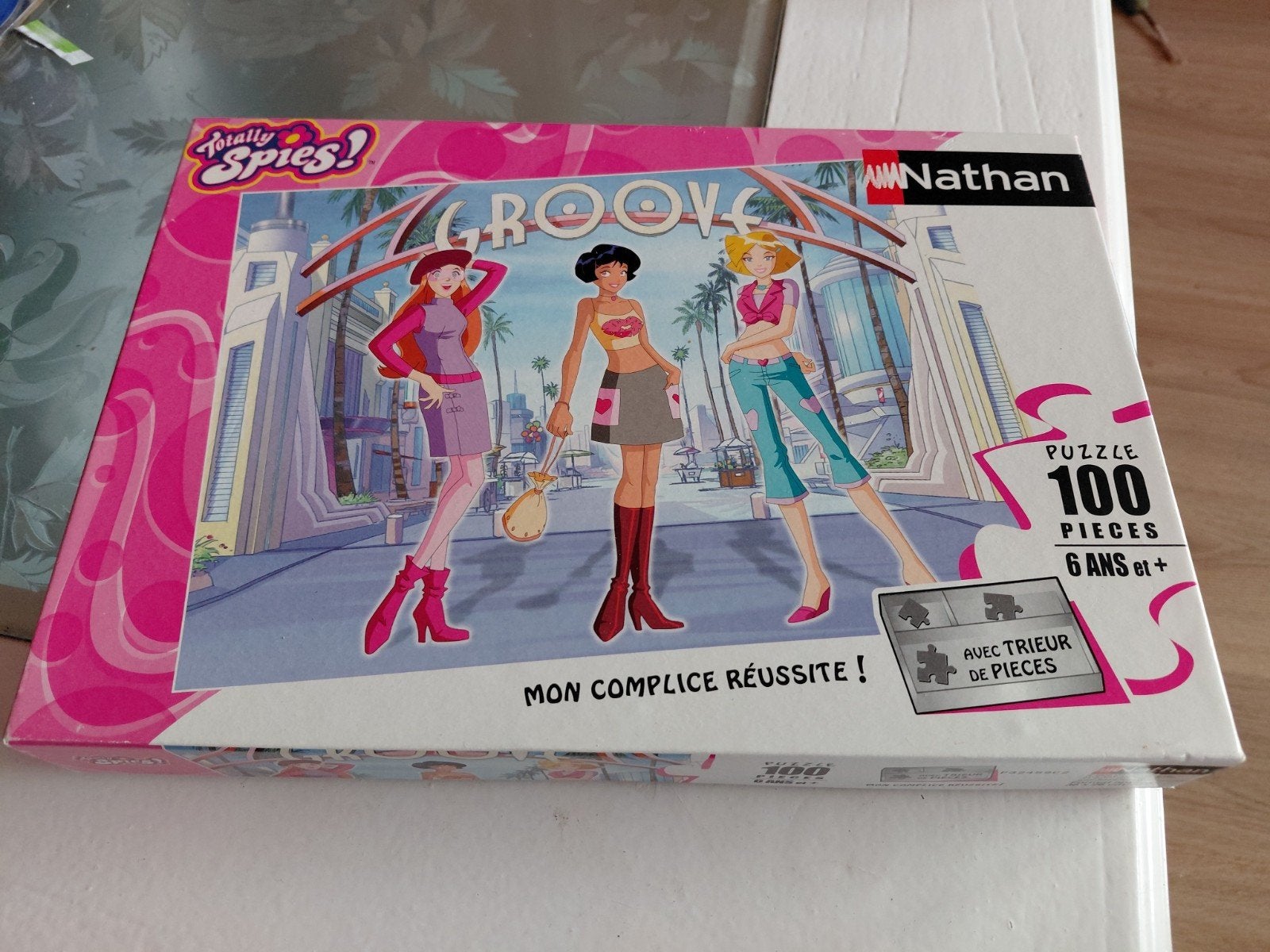 Nostalgische Totally Spies Puzzel (Nathan, 100 Stukjes), Ophalen of Verzenden, Meer dan 50 stukjes, Zo goed als nieuw, 6 jaar of ouder
