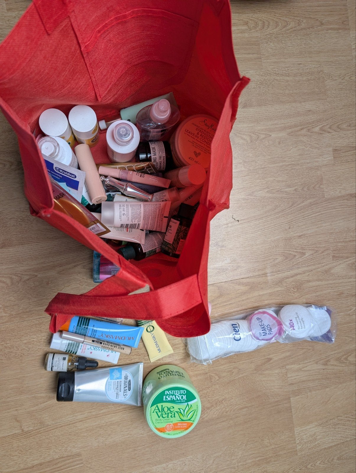 tas met beauty producten, Ophalen of Verzenden, Nieuw, Overige kleuren, Gehele gezicht