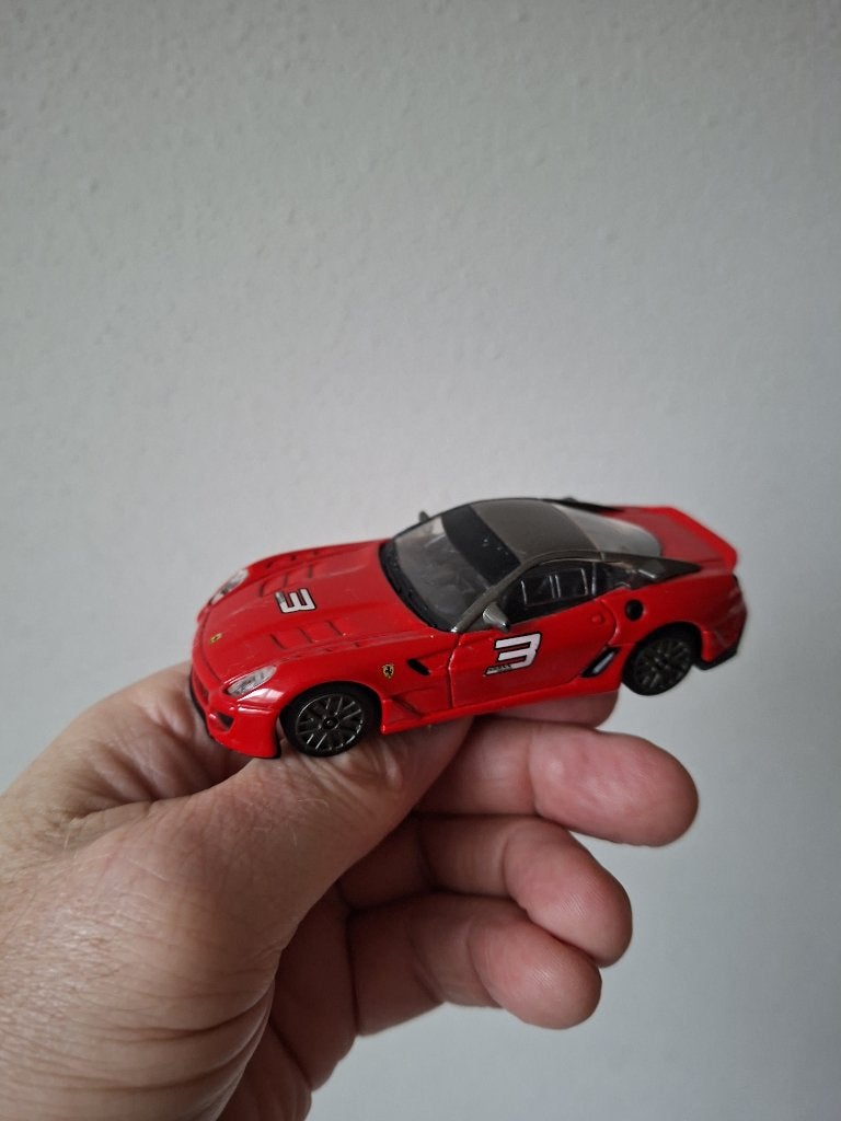 Ferrari 599XX 1:43 Bburago, Ophalen of Verzenden, Zo goed als nieuw, Auto, Overige merken