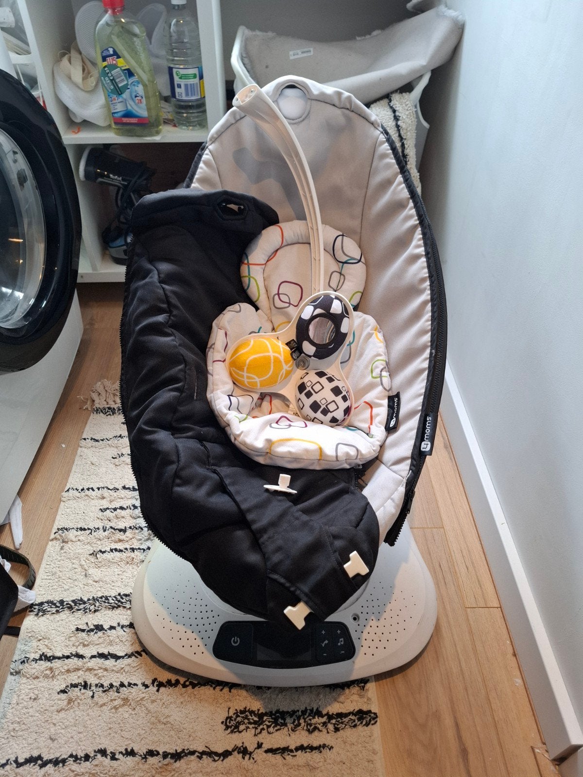 4moms MamaRoo bouncer met newborn kussen en speelboog, Ophalen, Gebruikt, Overige merken