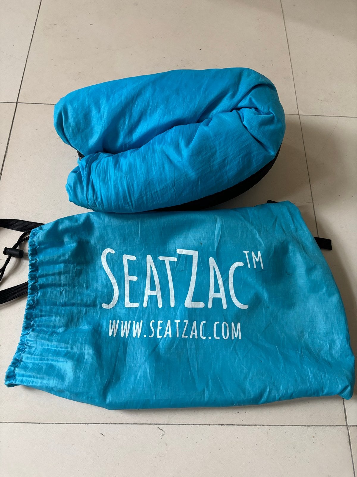 SEATZAC Opblaasbare Lounger - licht Blauw nette staat!, Ophalen of Verzenden, Gebruikt, Blauw, Zitzak