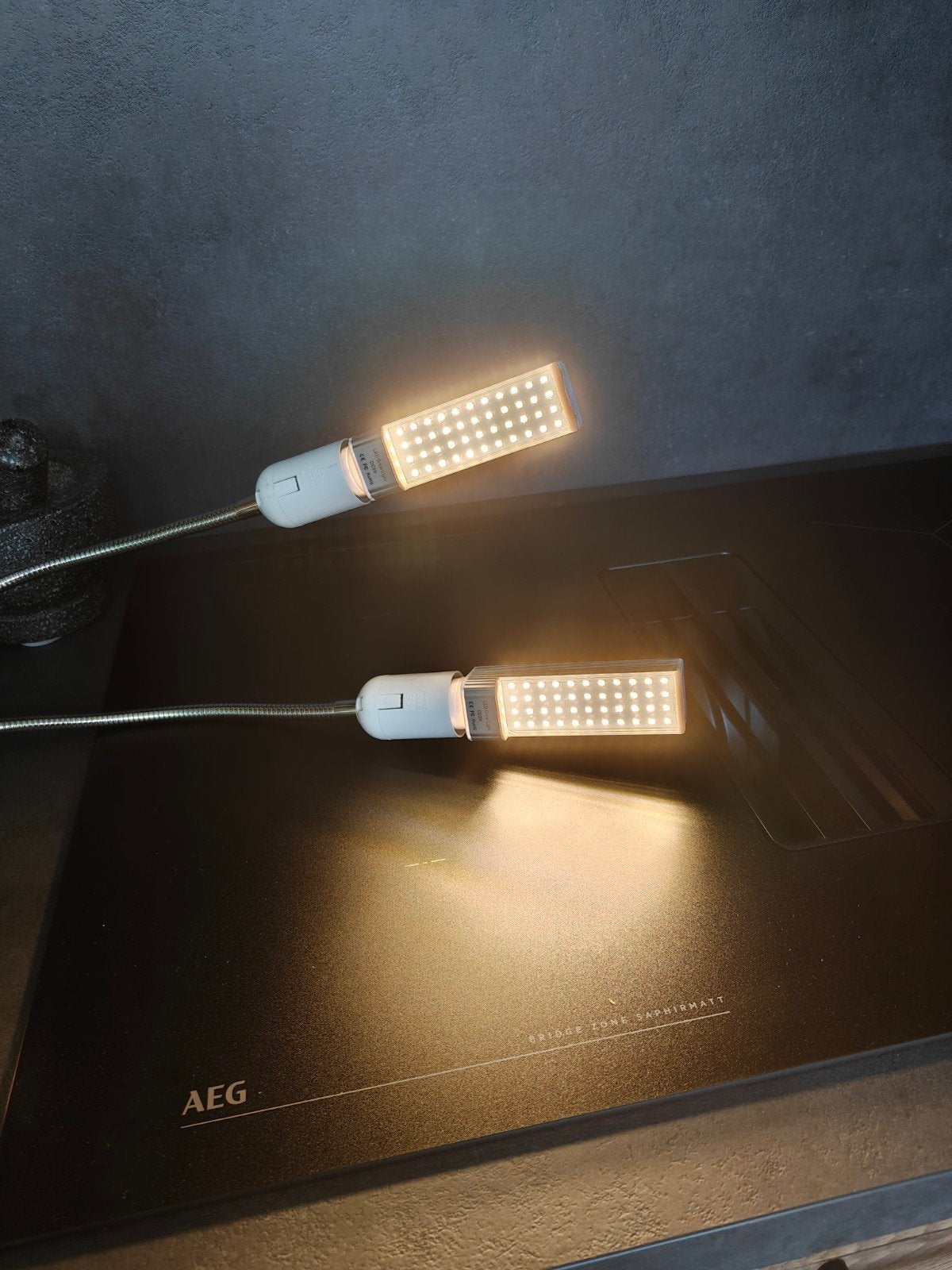 LED Kweeklamp met USB-aansluiting en timerfunctie, Metaal, Wit, Overige merken, Gebruikt