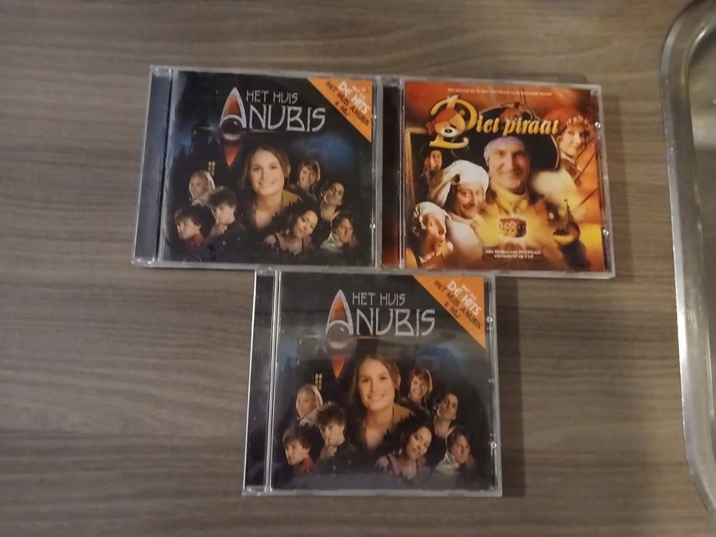 Anubis cd s 2 stuks en Piet piraat en dvd s anubis, Cd's en Dvd's, Cd's | Kinderen en Jeugd, Nieuw in verpakking, Verzenden
