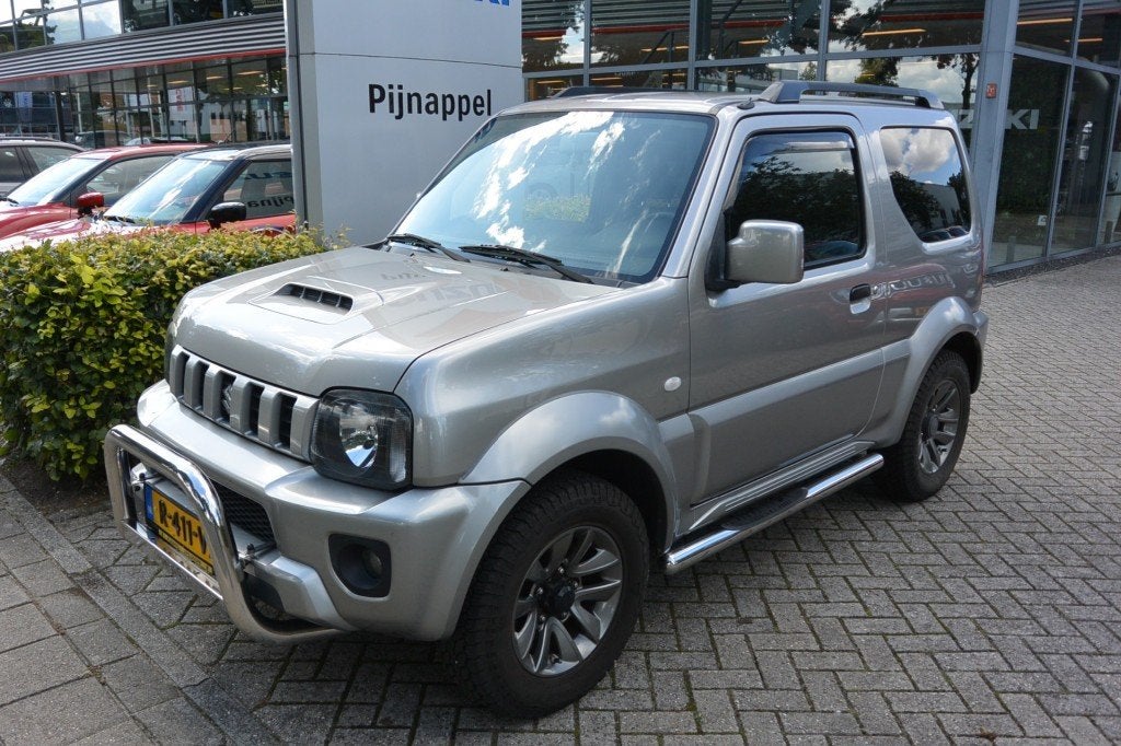 Suzuki JIMNY 1.3 Exclusive AUTOMAAT 4x4 vele extra's, Auto's, Automaat, 86 pk, Euro 6, Met garantie (alle)