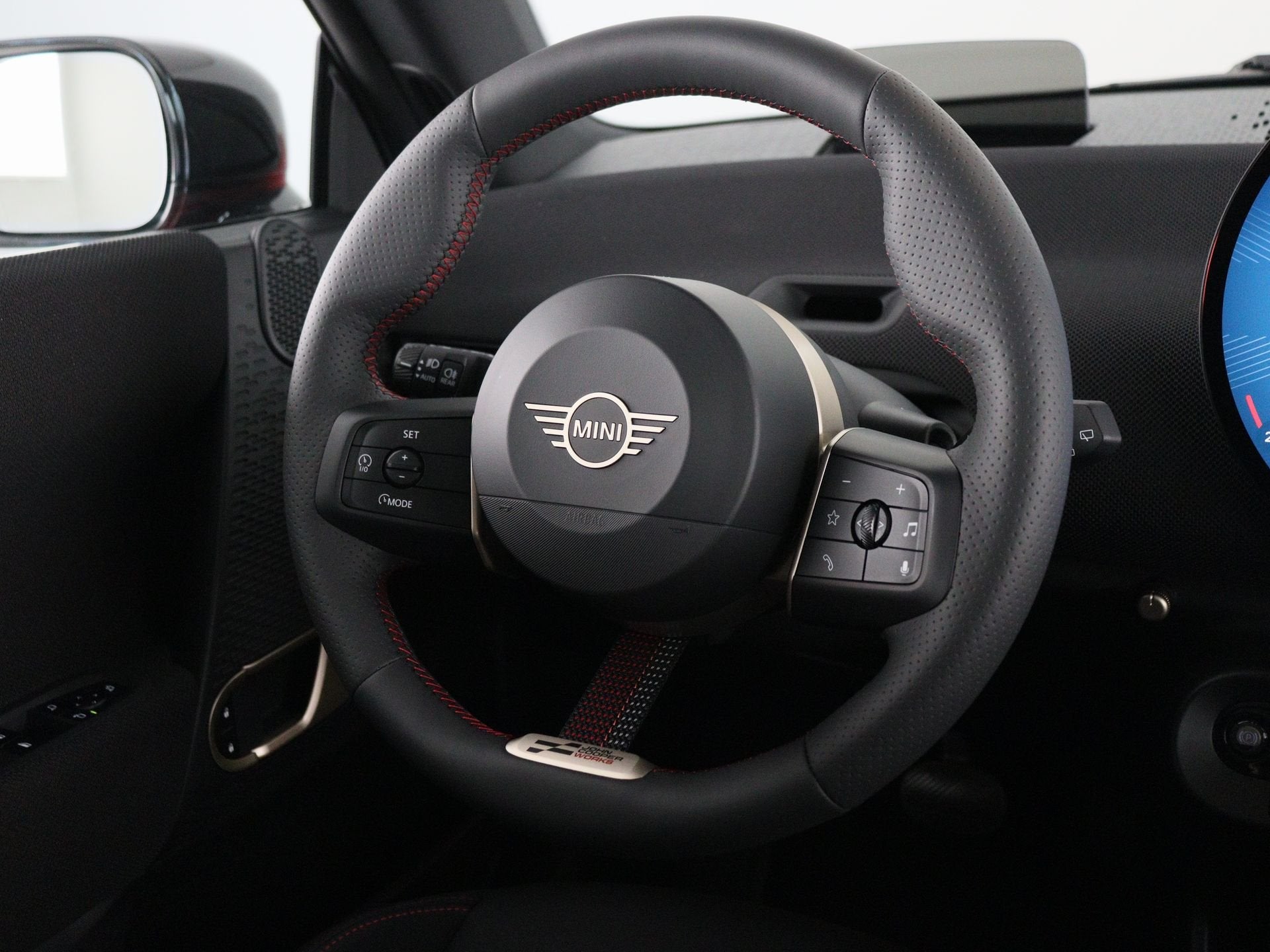 MINI Cooper SE John Cooper Works Pakket M PRIVATE LEASE EUR, Parkeerassistent, Zwart, 4 stoelen, Mini Electric