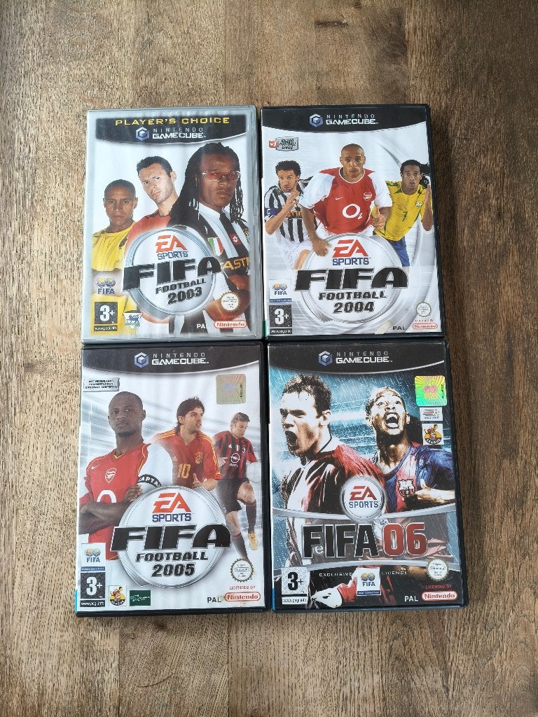 collectie van 4 FIFA spellen voor de Nintendo GameCube, Gebruikt, 1 speler, Ophalen of Verzenden, Vanaf 3 jaar