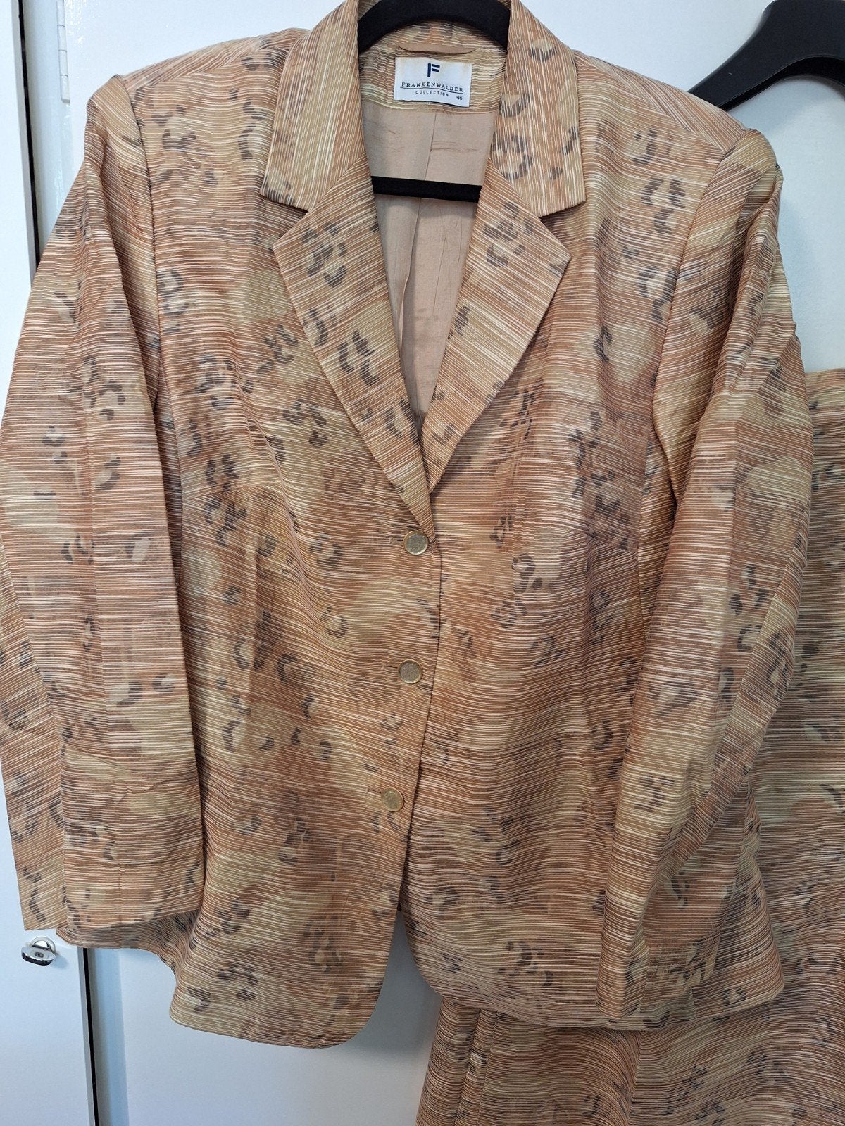Frankenwälder Collection Damespak Maat 46, Ophalen, Kostuum of Pak, Beige, Maat 46/48 (XL) of groter
