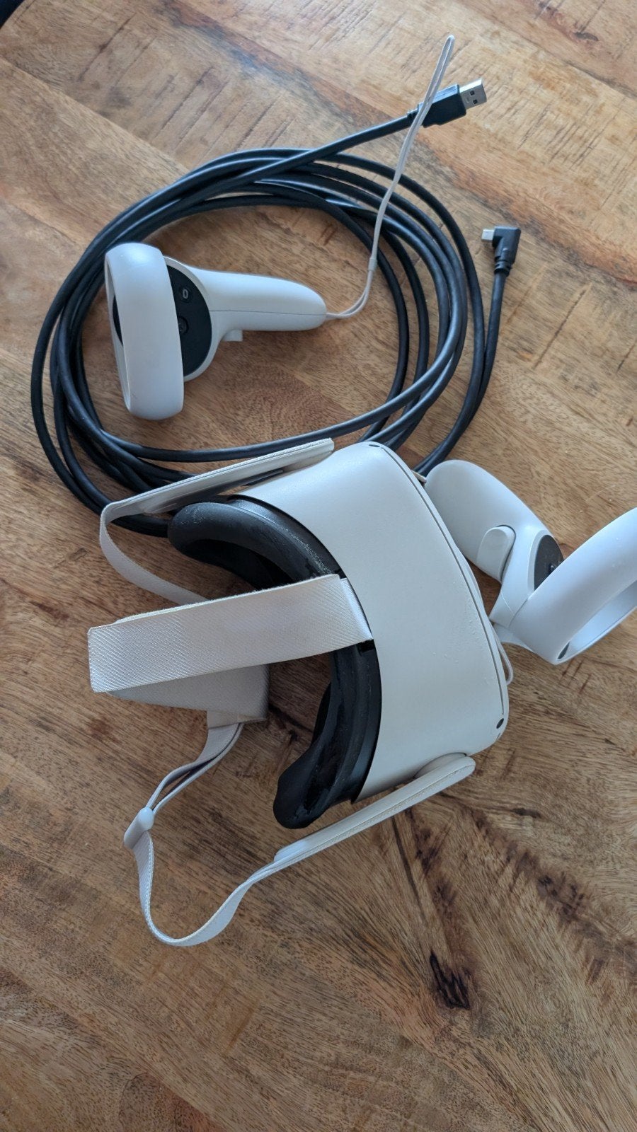 Oculus Quest 2 VR-bril met controllers en kabel, Ophalen, Gebruikt, VR-bril, Overige platformen