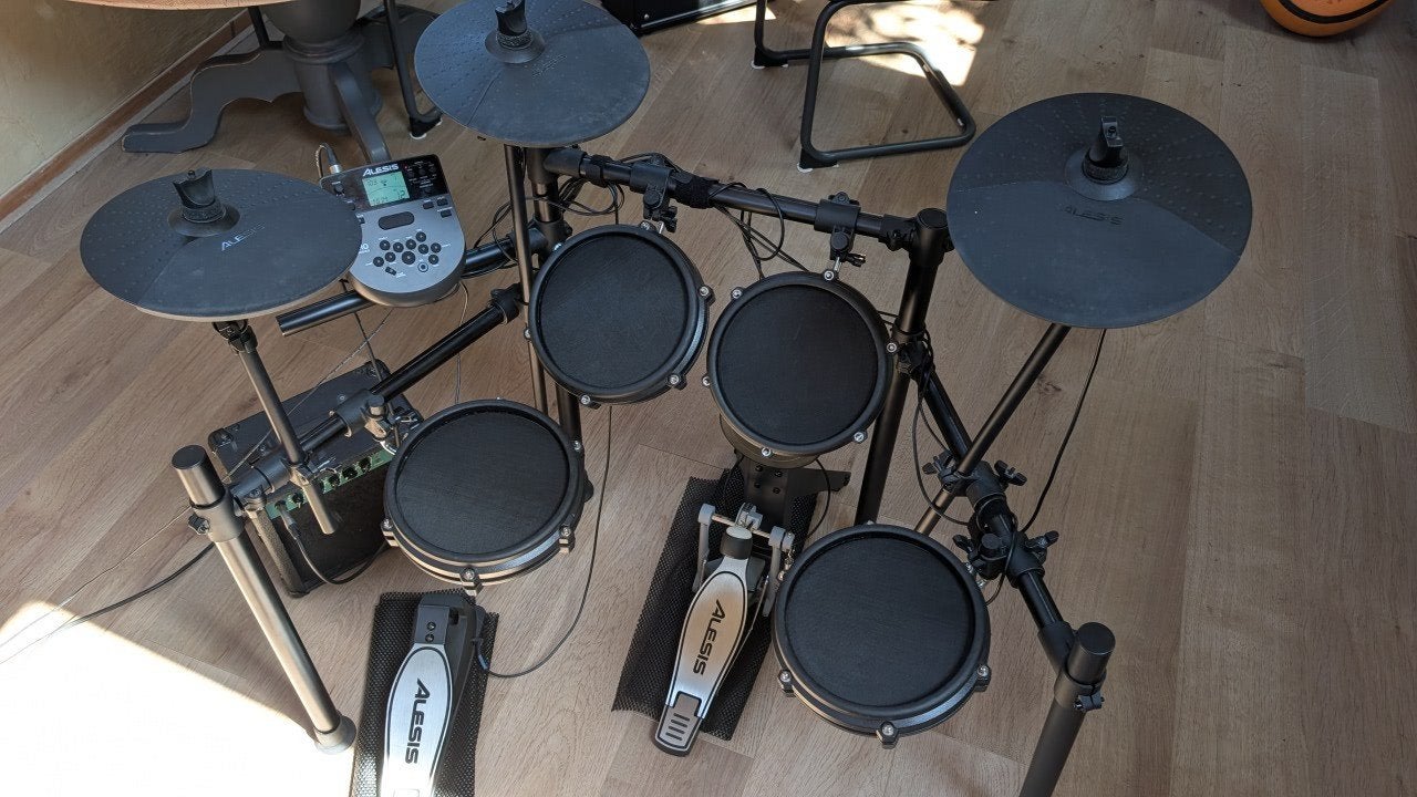 Alesis Nitro Mesh Kit - Elektronisch drumstel, Muziek en Instrumenten, Drumstellen en Slagwerk, Ophalen, Zo goed als nieuw, Overige merken