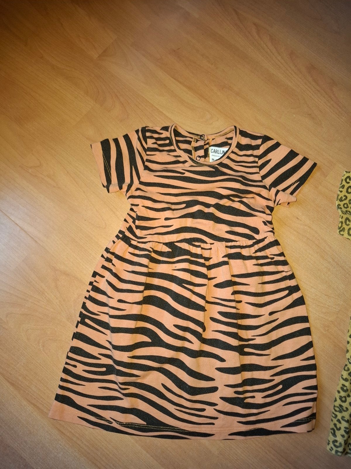 Leuke zomerse set: jurk en shirts voor 2 jaar, Kinderen en Baby's, Kinderkleding | Maat 92, Gebruikt, Meisje, Ophalen of Verzenden