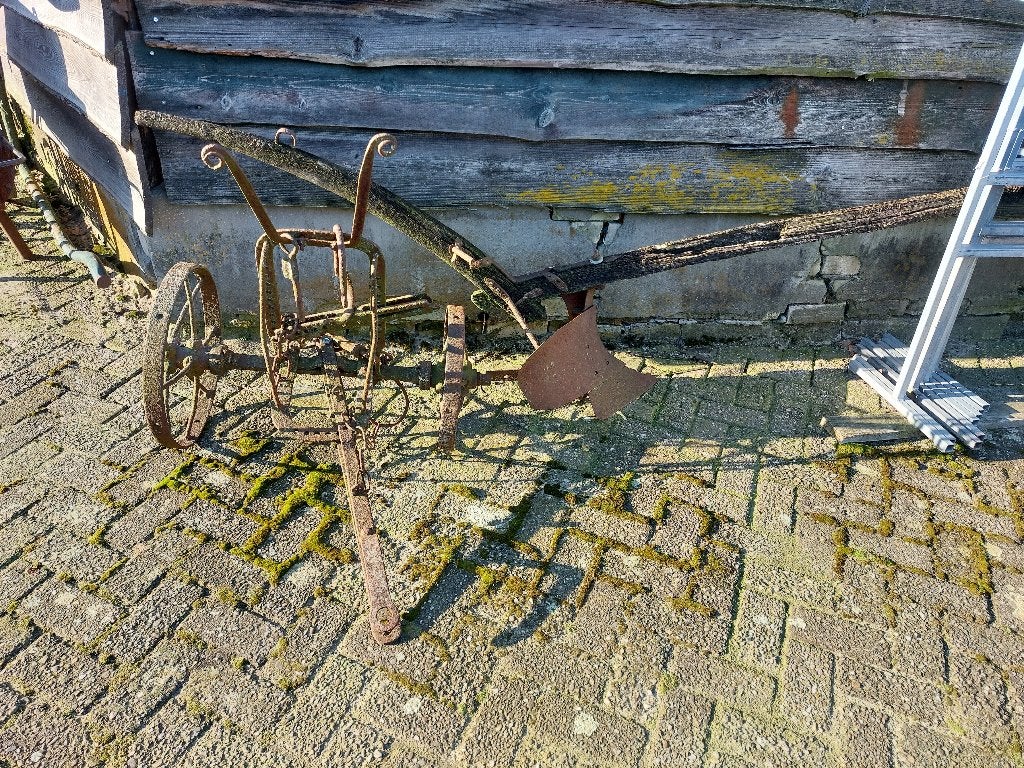 antieke ploeg, Ophalen
