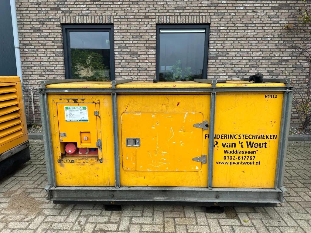 Himoinsa Iveco Stamford 40 kVA Silent generatorset, Ophalen of Verzenden