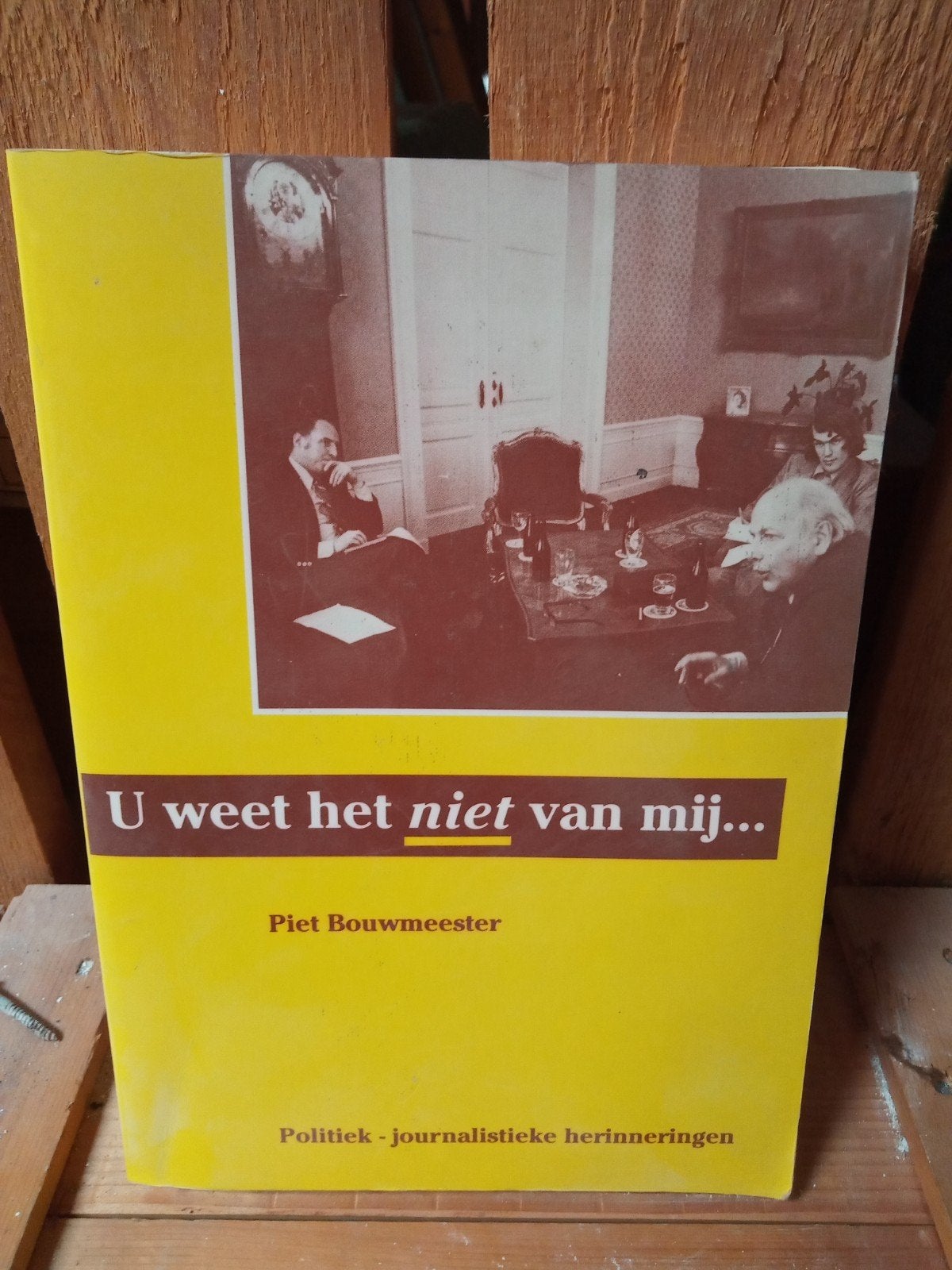 Piet Bouwmeester - U weet het niet van my, Gelezen, Ophalen of Verzenden, Nederland, Overige onderwerpen