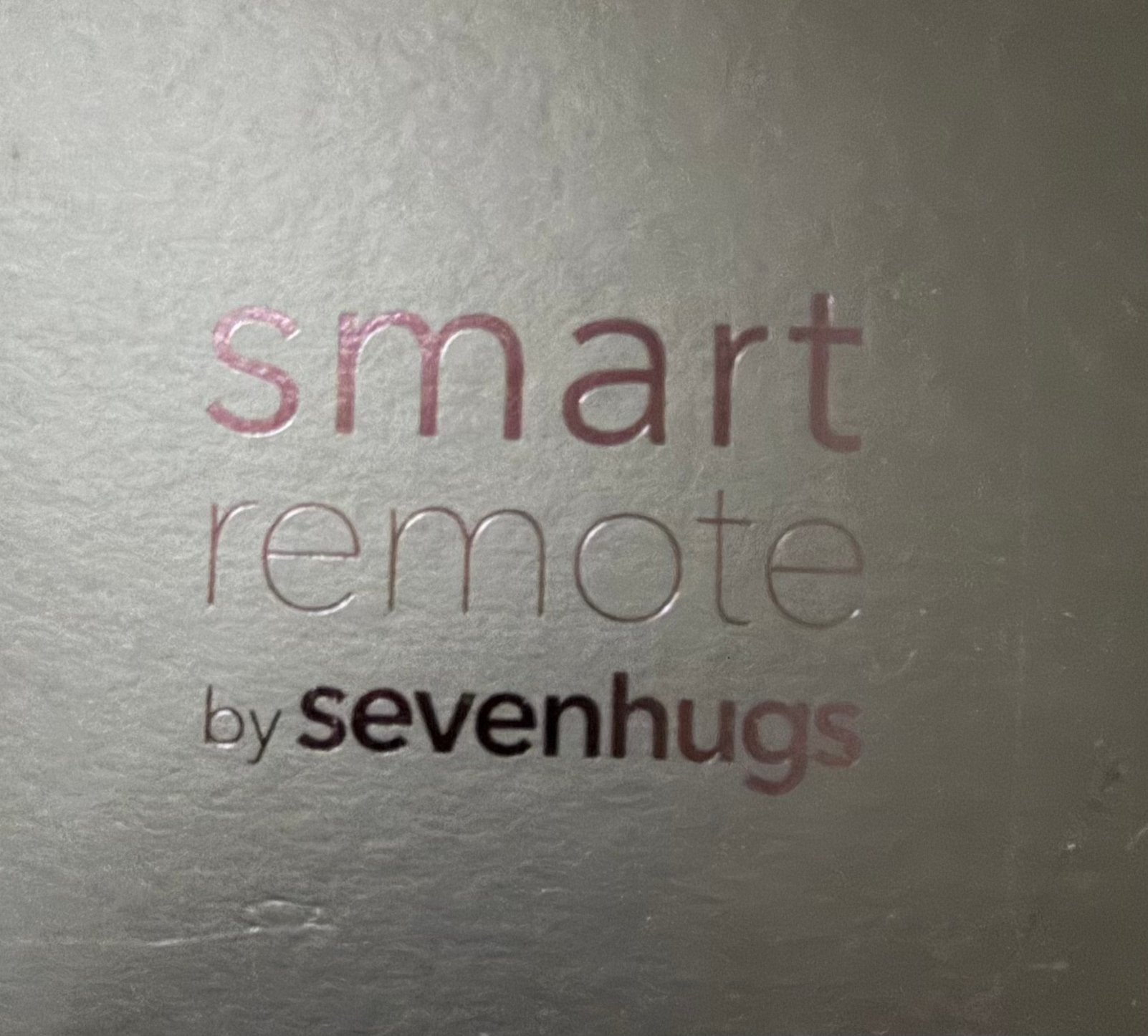 Sevenhugs Smart Remote, universal remote control model SR1A., Hobby en Vrije tijd, Ophalen of Verzenden, Zo goed als nieuw