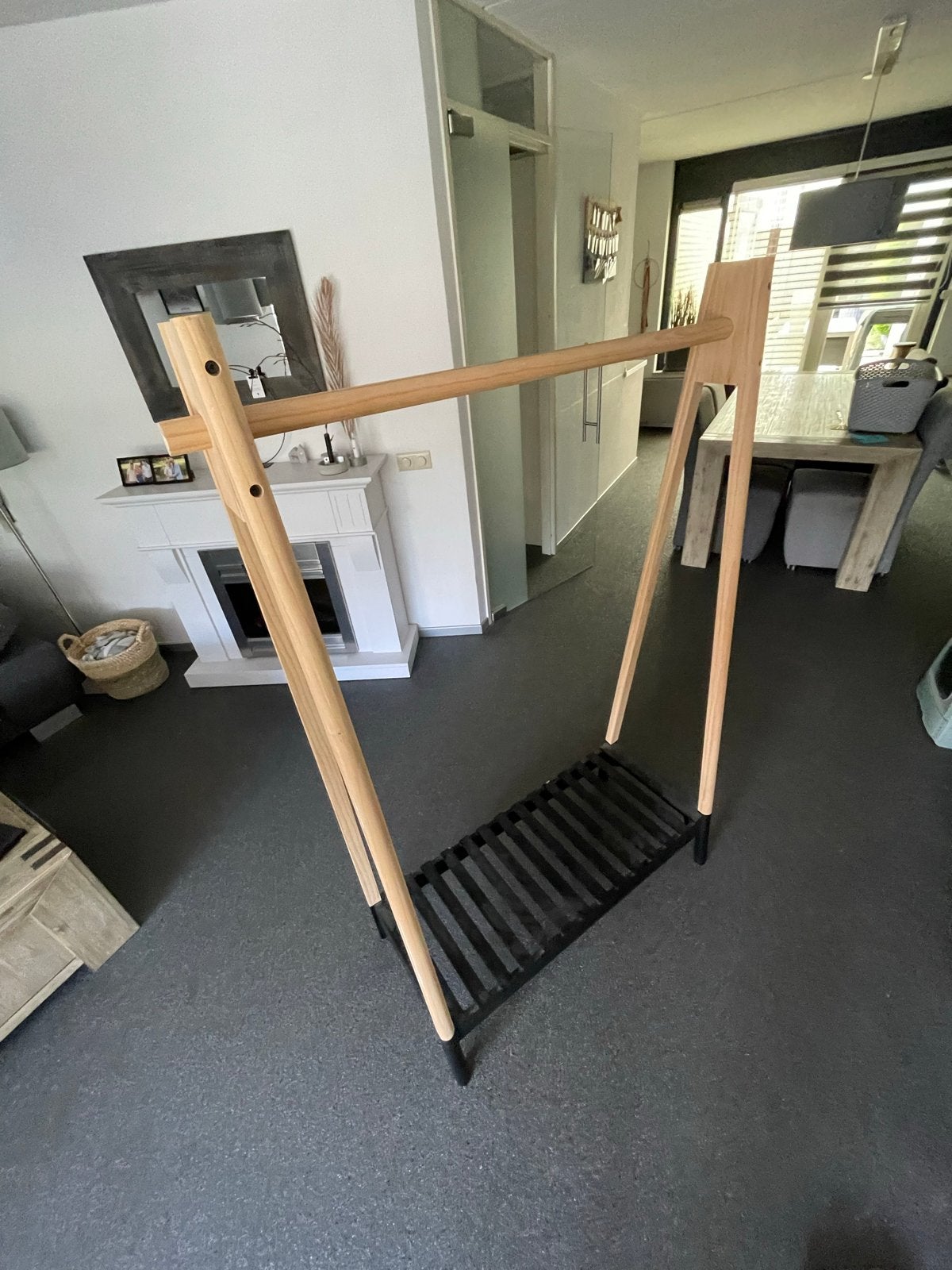 Stijlvol houten kledingrek met schoenenrek, Ophalen, Gebruikt