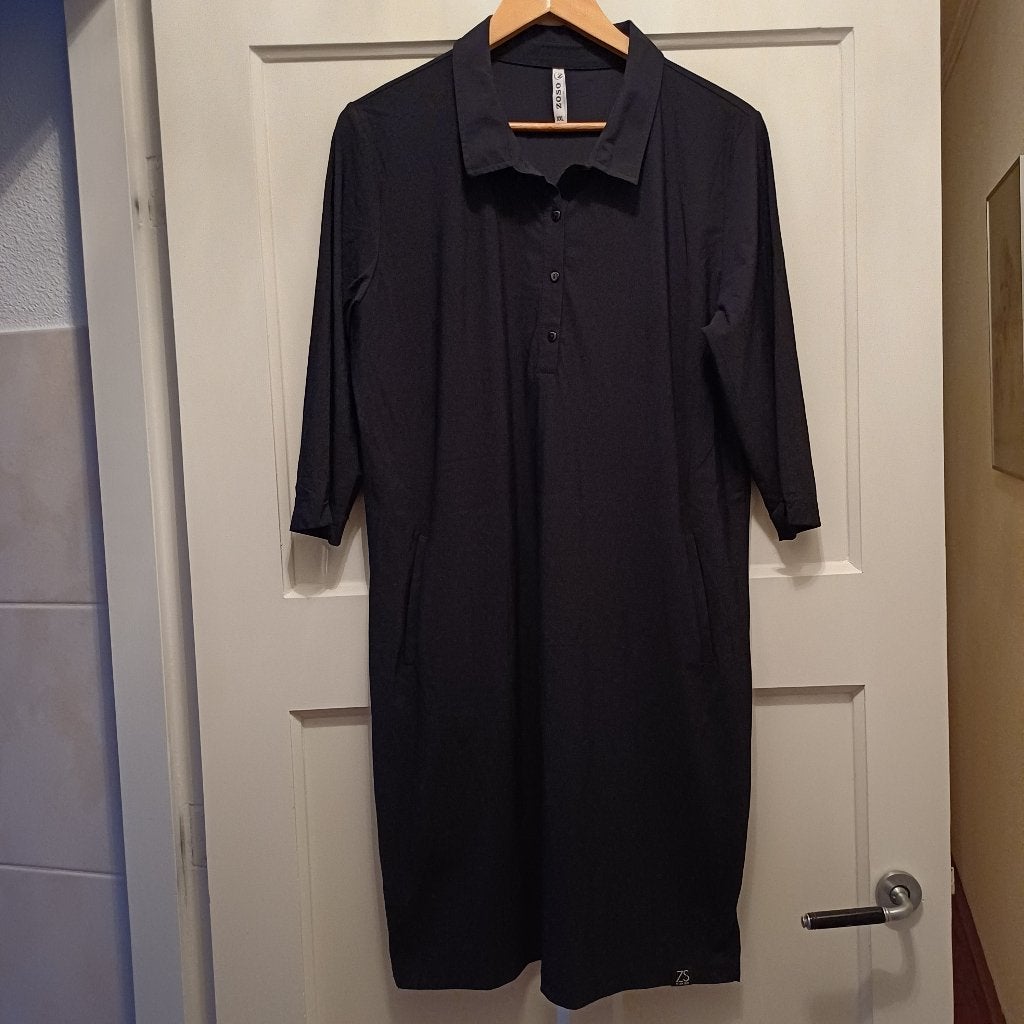 Zoso jurk, maat XXL. Travelstof., Kleding | Dames, Jurken, Zwart, Maat 46/48 (XL) of groter, Ophalen of Verzenden, Zo goed als nieuw