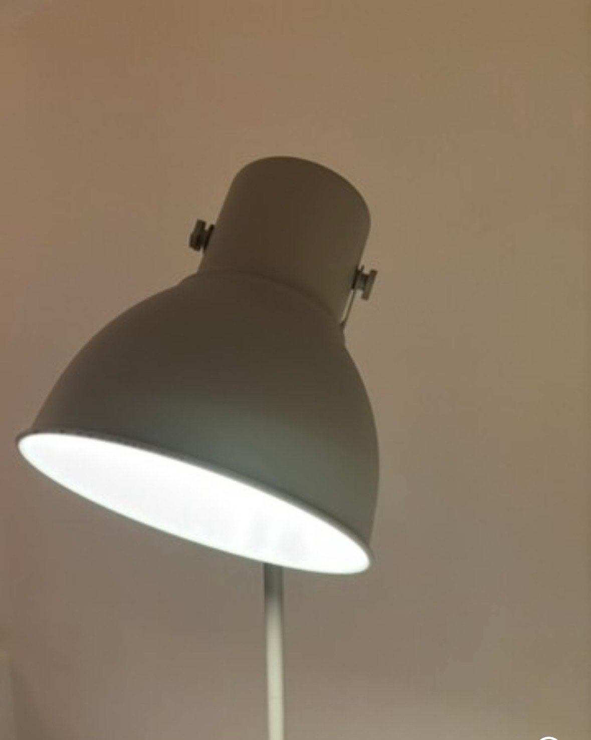 Beige Hektar IKEA staande lamp, Ophalen, Gebruikt, Metaal