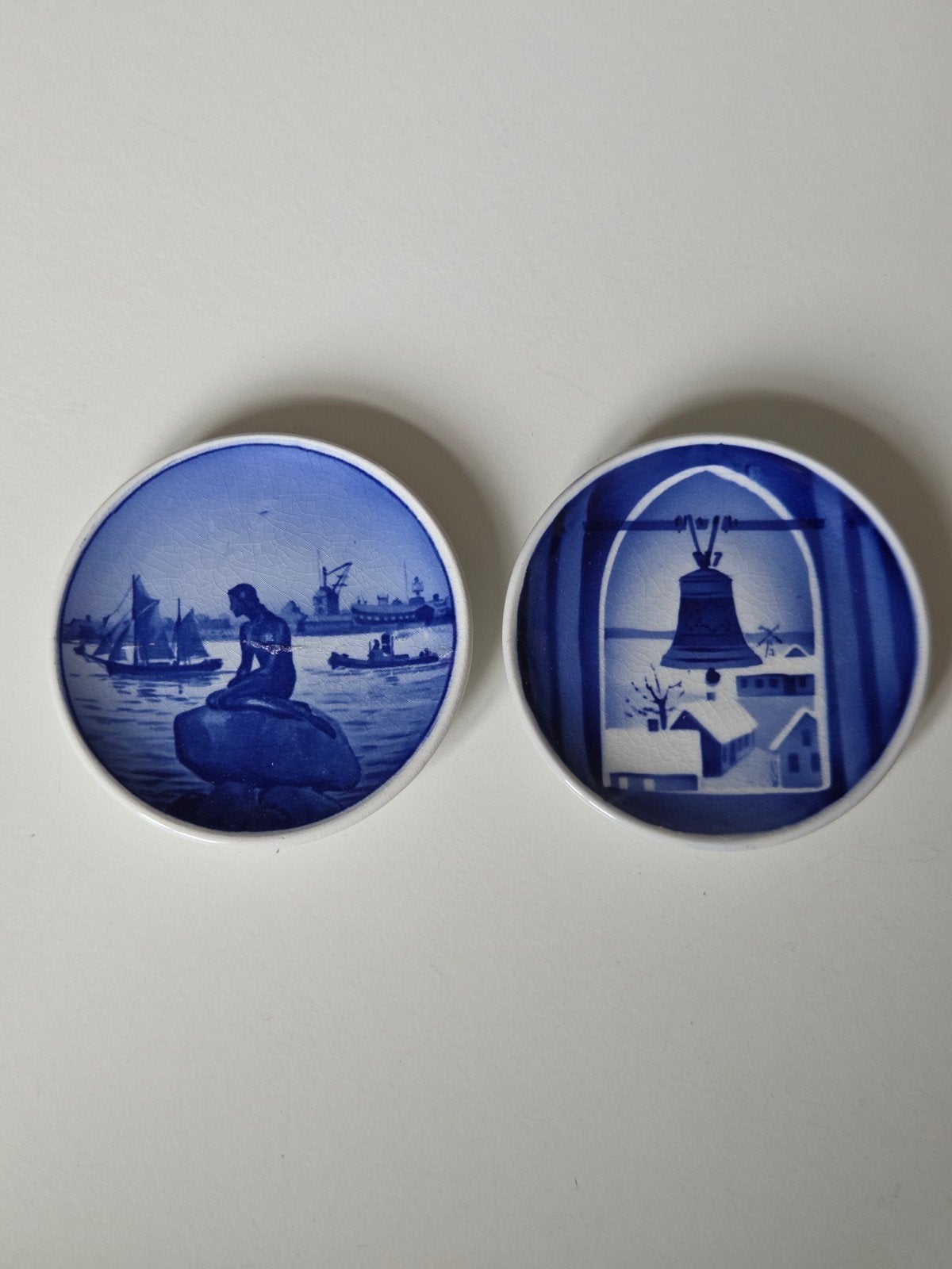 Vintage Royal Copenhagen miniatuur bordjes - 2 stuks, Antiek en Kunst, Ophalen of Verzenden
