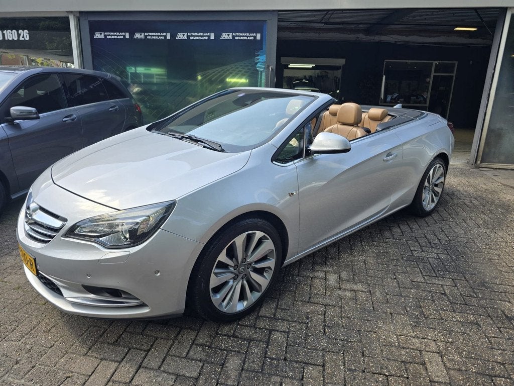 Opel Cascada 1.6 Turbo Cosmo | AUTOMAAT | 1E EIGENAAR | 12MN, Auto's, Opel, Gebruikt, Euro 6, 4 cilinders, Cabriolet