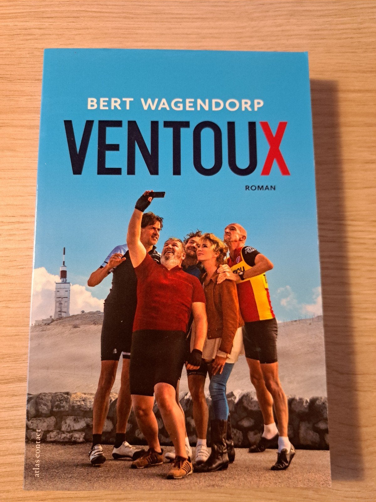 Ventoux - Bert Wagendorp (Roman), Ophalen of Verzenden, Zo goed als nieuw, Bert Wagendorp, Nederland