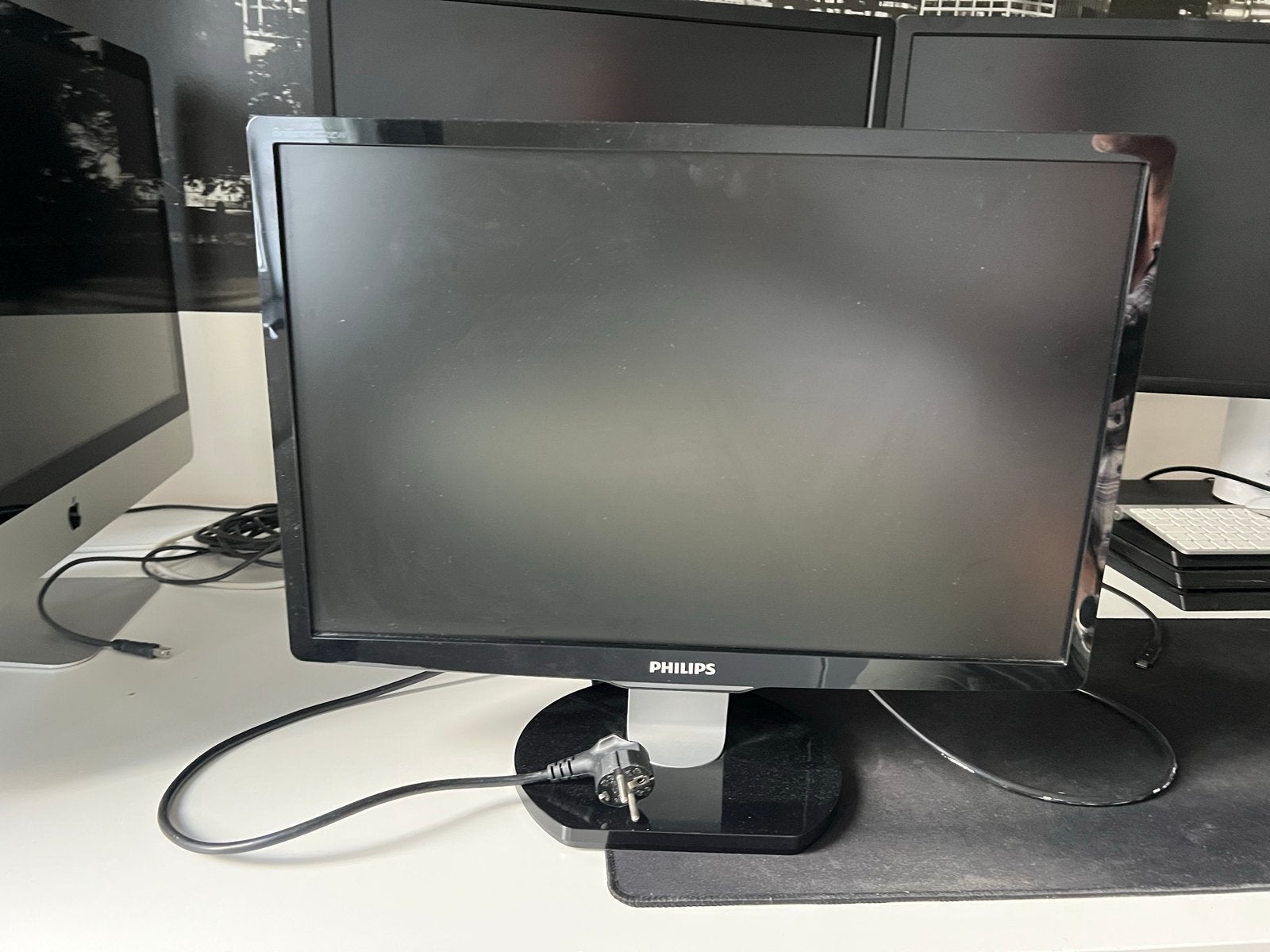 Philips Brilliance 220CW 22 inch monitor - 75Hz, DVI-D, VGA, Ophalen, Gebruikt, 61 t/m 100 Hz, DVI