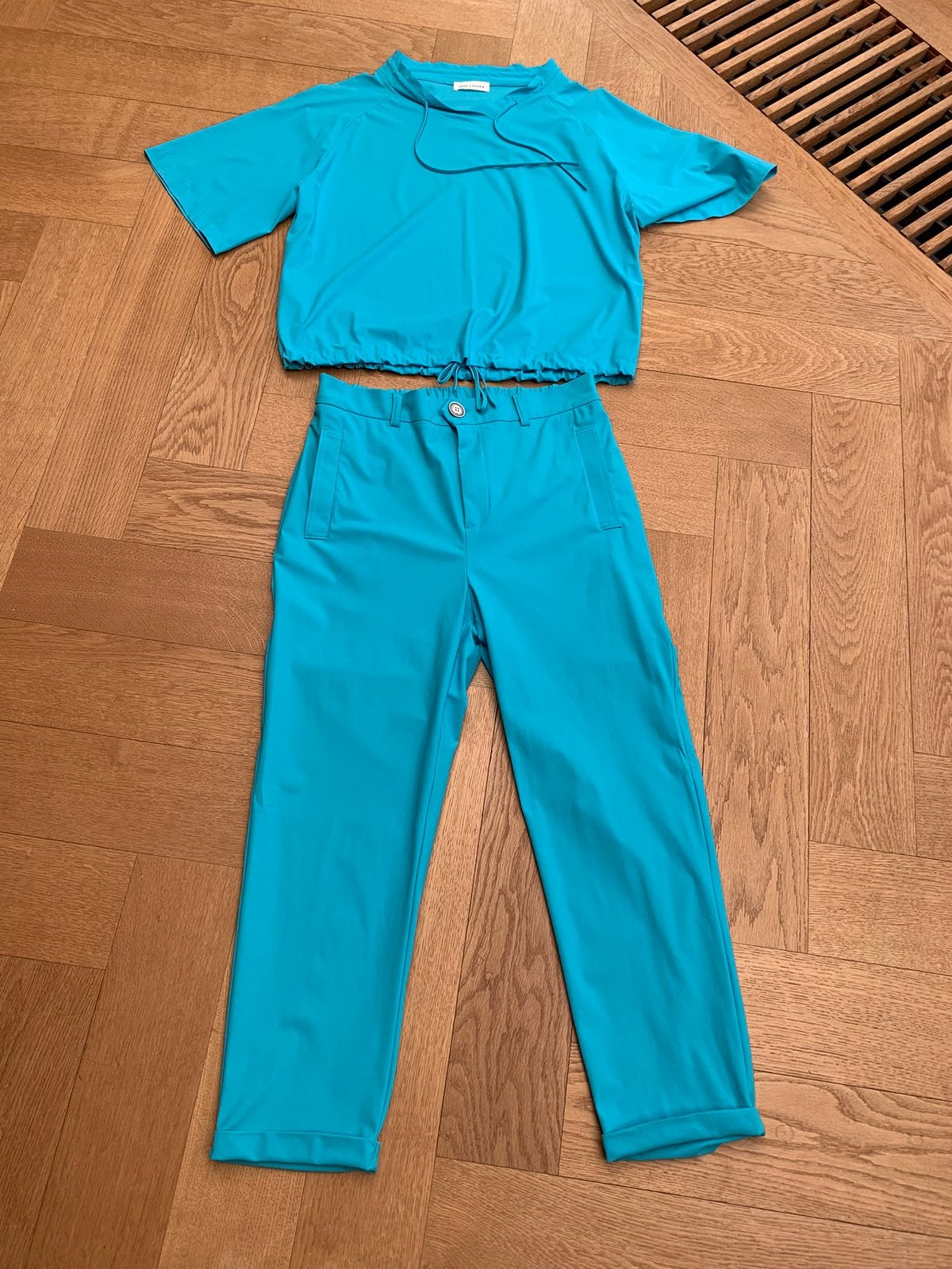 Travelstof pak van Jane Lushka als nieuw! Maat M., Maat 38/40 (M), Blauw, Ophalen of Verzenden, Zo goed als nieuw