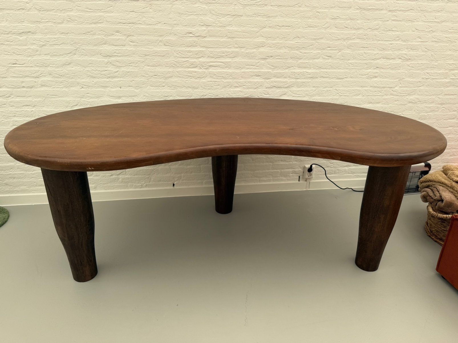 Japandi eettafel organisch (mangohout), Ophalen, 200 cm of meer, 50 tot 100 cm, Zo goed als nieuw