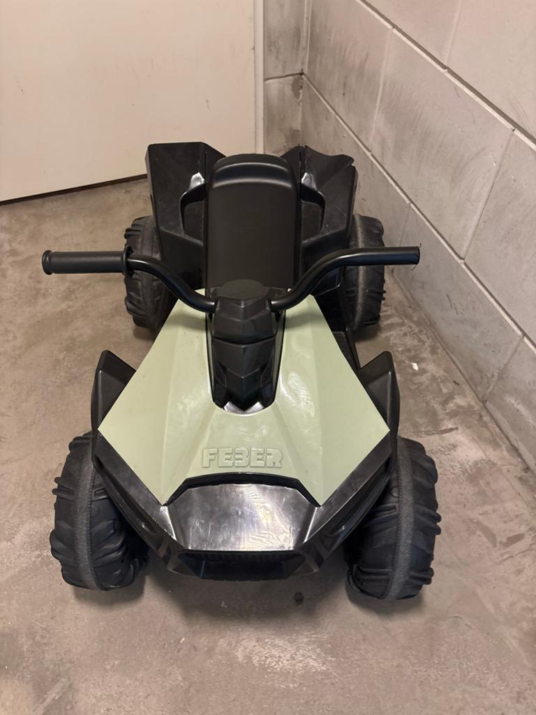 Feber Quad voor kinderen - Elektrisch, Ophalen, Gebruikt