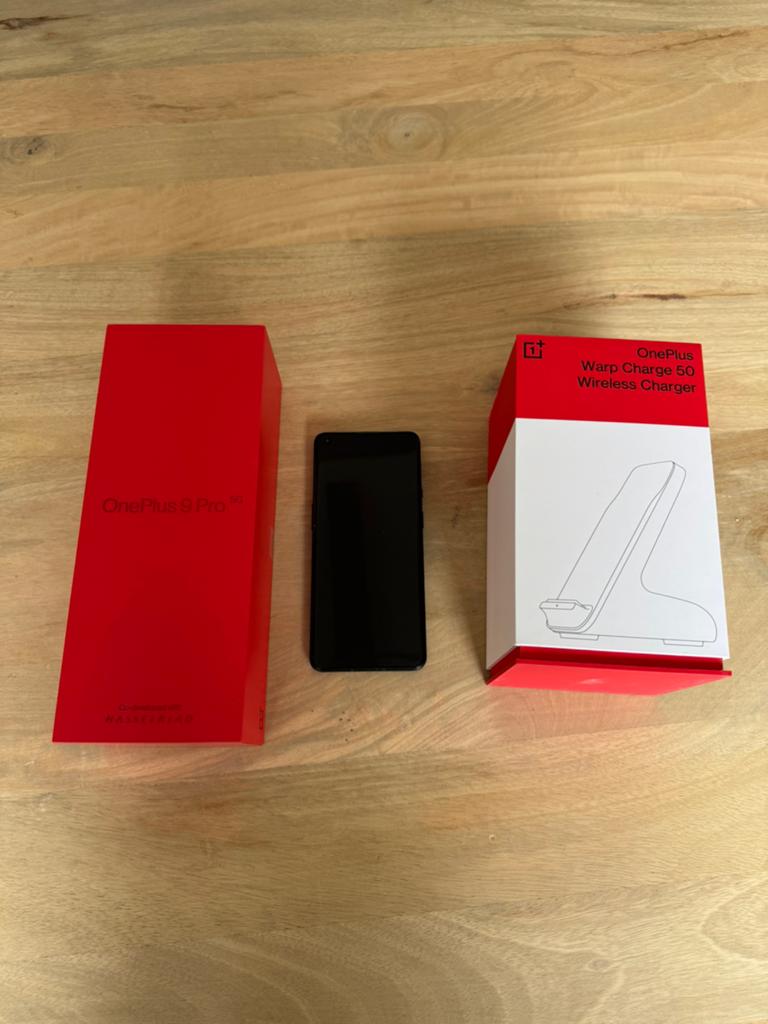 OnePlus 9 Pro inclusief draadloze oplader. Schadevrij, Telecommunicatie, Mobiele telefoons | Overige merken, Ophalen, Zo goed als nieuw