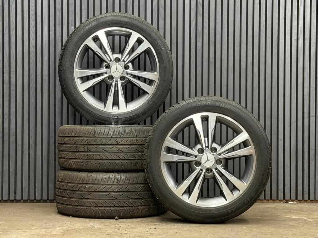 17 inch Mooie Zomerset mercedes E klasse €599,-, Ophalen, Zomerbanden, Banden en Velgen